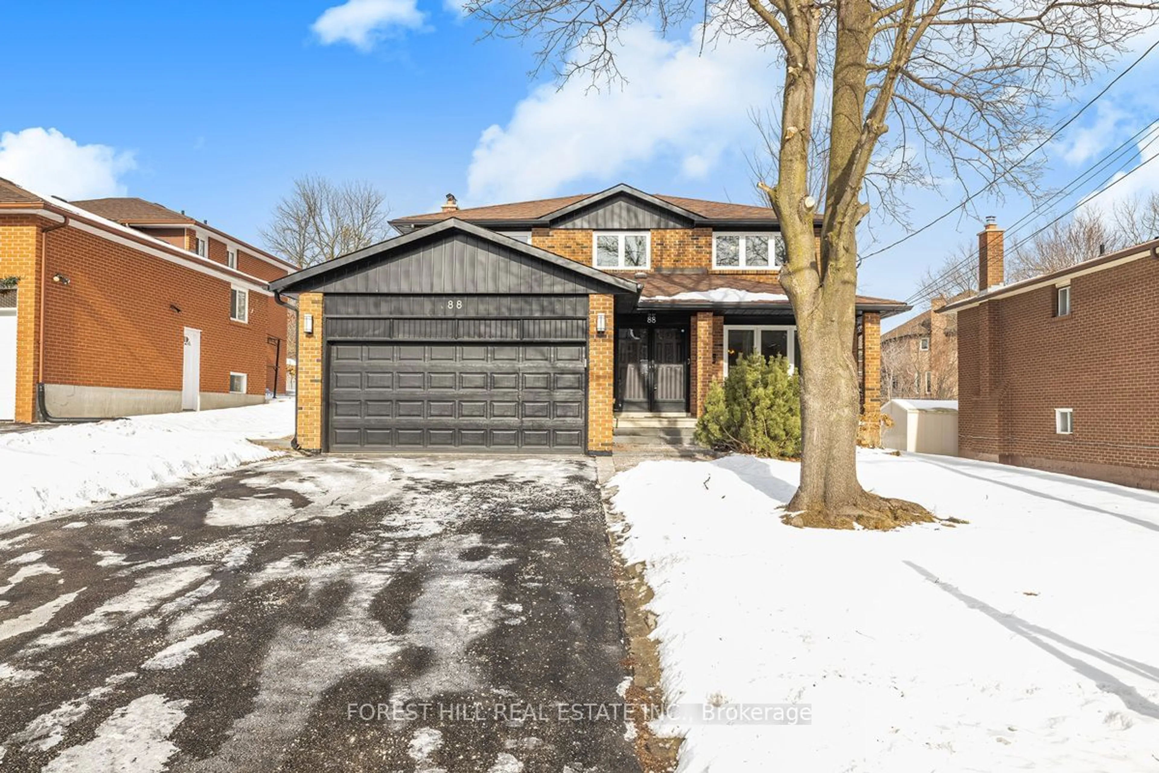 Home with brick exterior material, street for 88 Pemberton Rd, Richmond Hill Ontario L4C 3T7