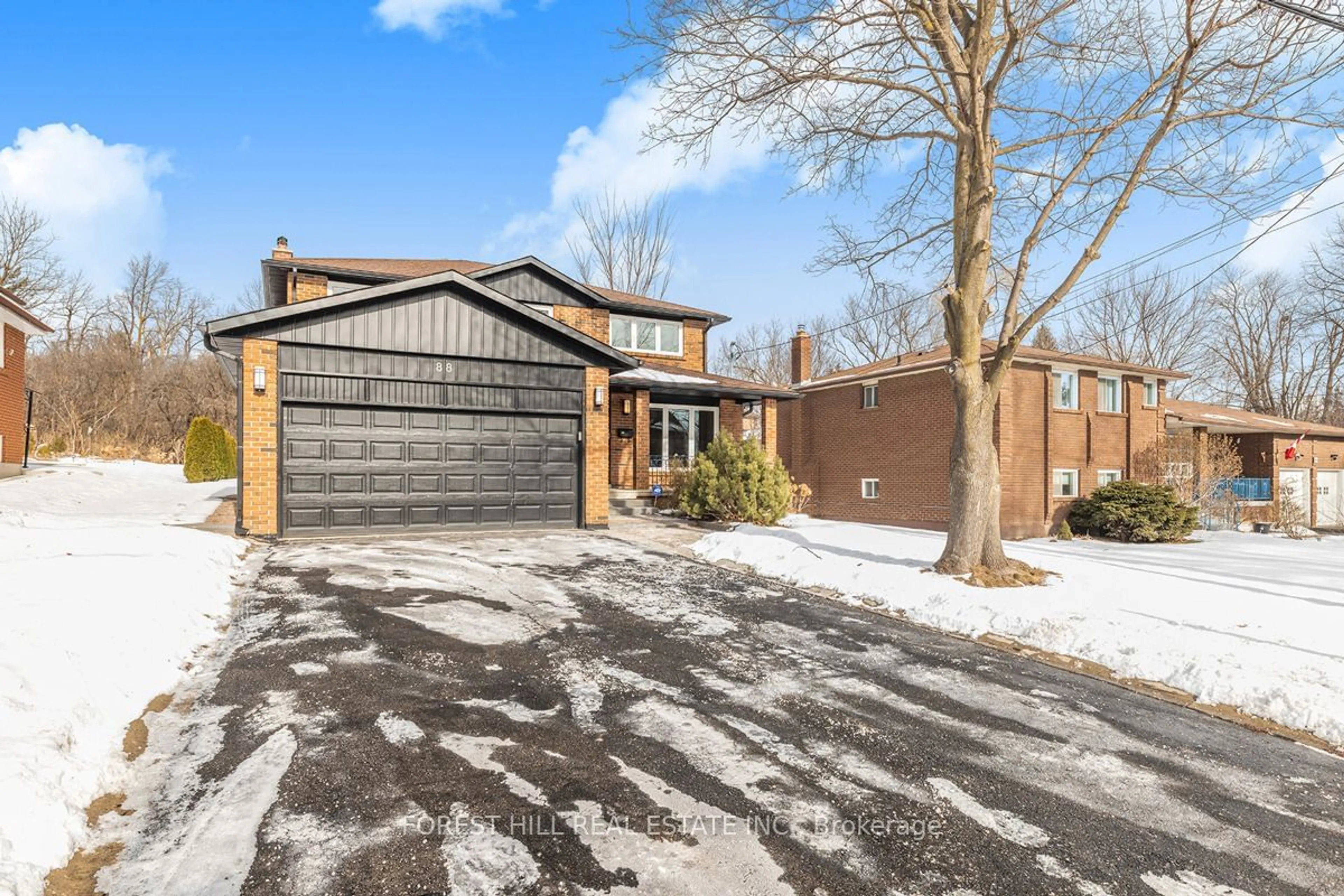 Home with brick exterior material, street for 88 Pemberton Rd, Richmond Hill Ontario L4C 3T7