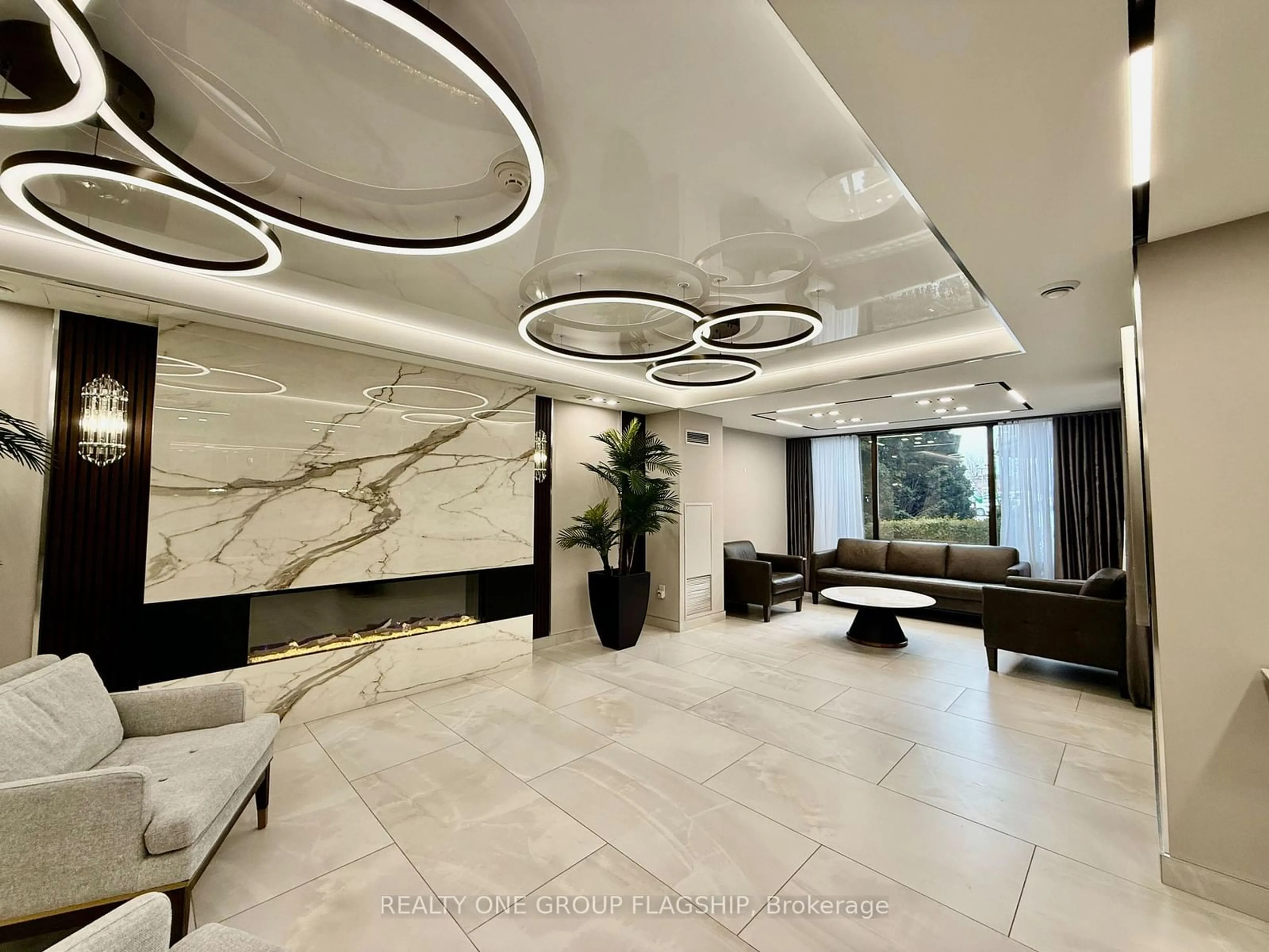 Lobby for 30 Harding Blvd #609, Richmond Hill Ontario L4C 9M3