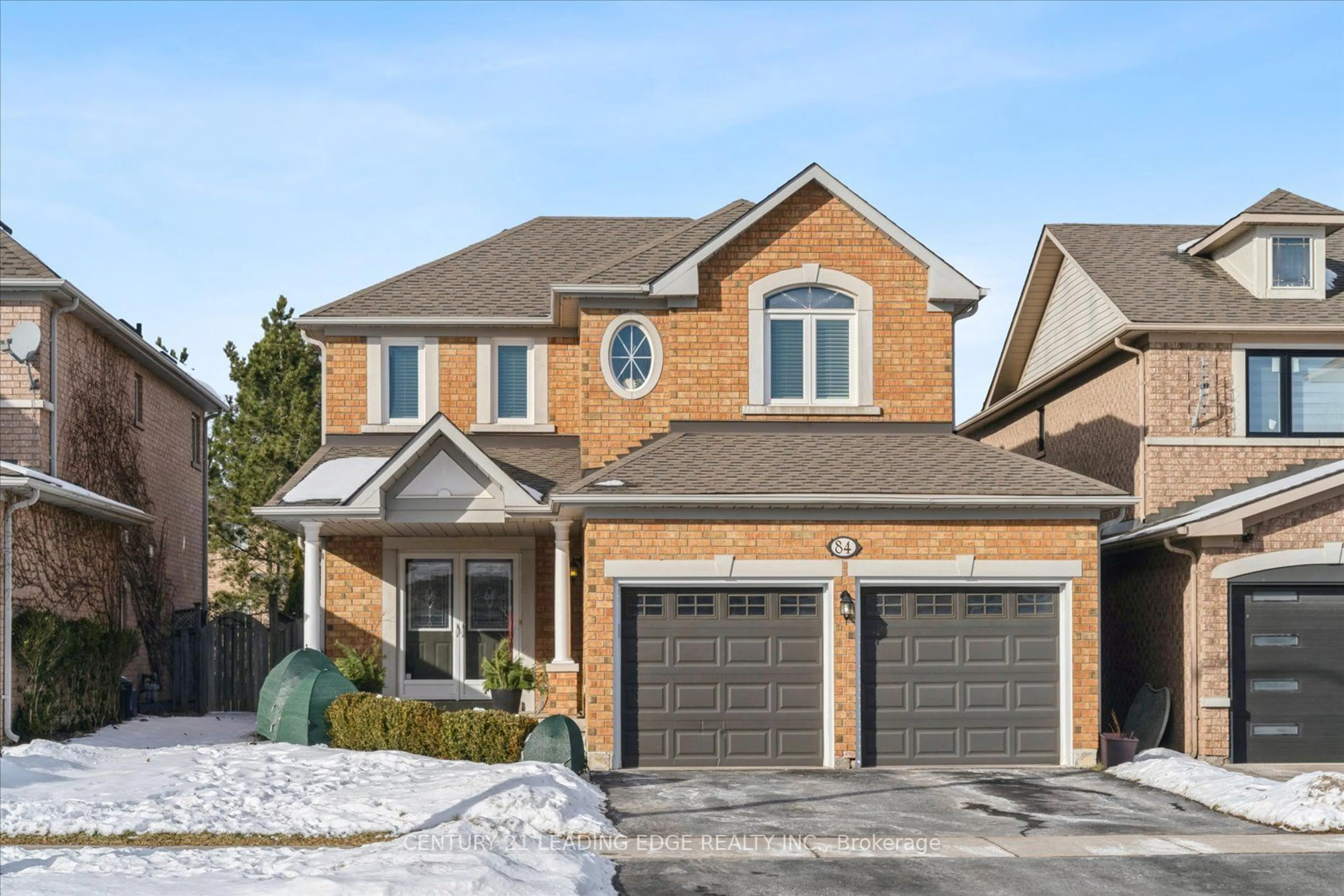 Home with brick exterior material, street for 84 Snowy Meadow Ave, Richmond Hill Ontario L4E 3V7