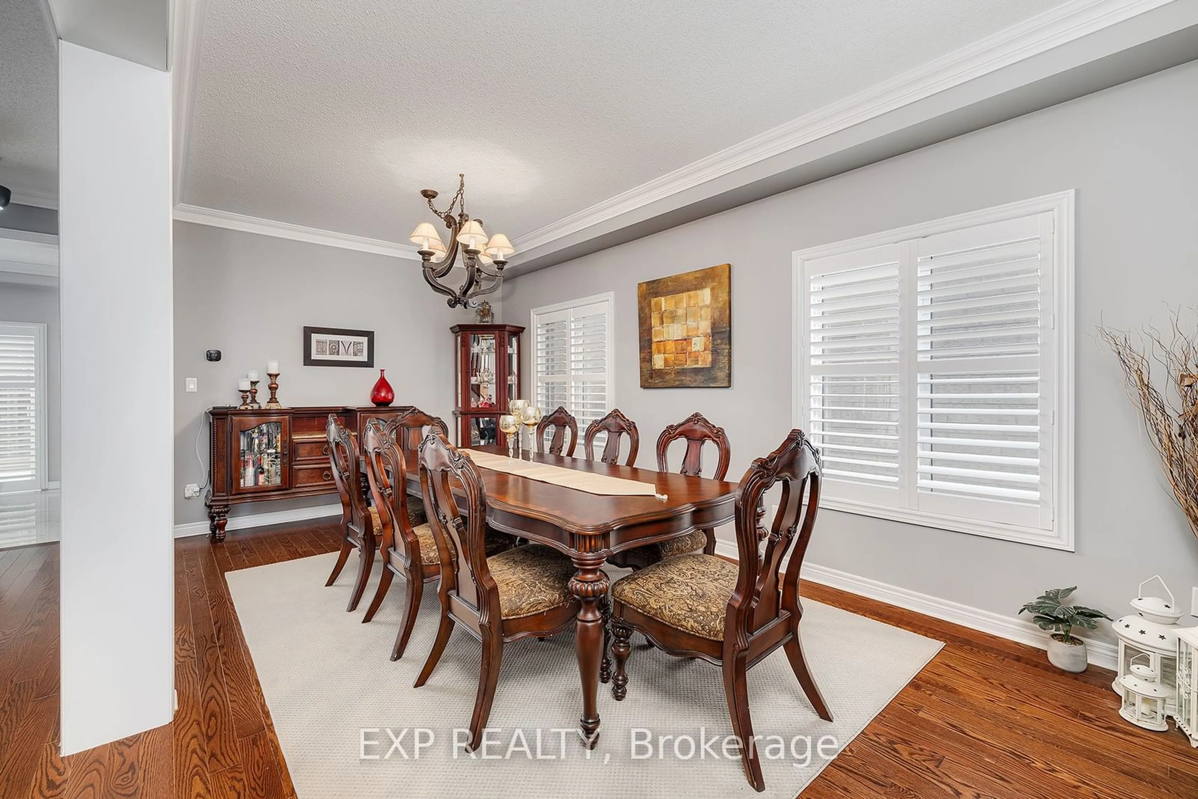 Dining room, wood/laminate floor for 65 Filippazzo Rd, Vaughan Ontario L4H 0M5