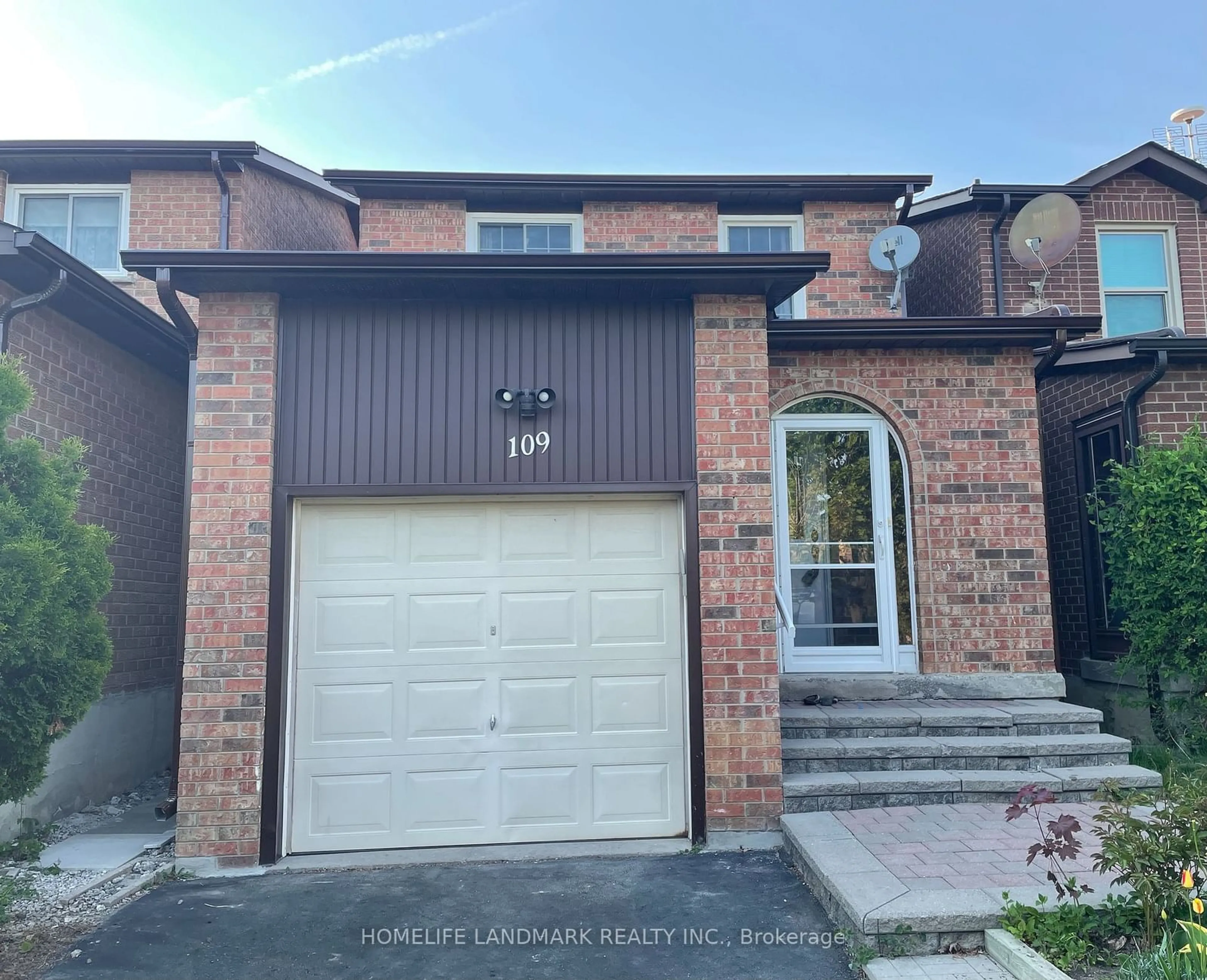 Home with brick exterior material, street for 109 Tangmere Cres, Markham Ontario L3R 6Y3