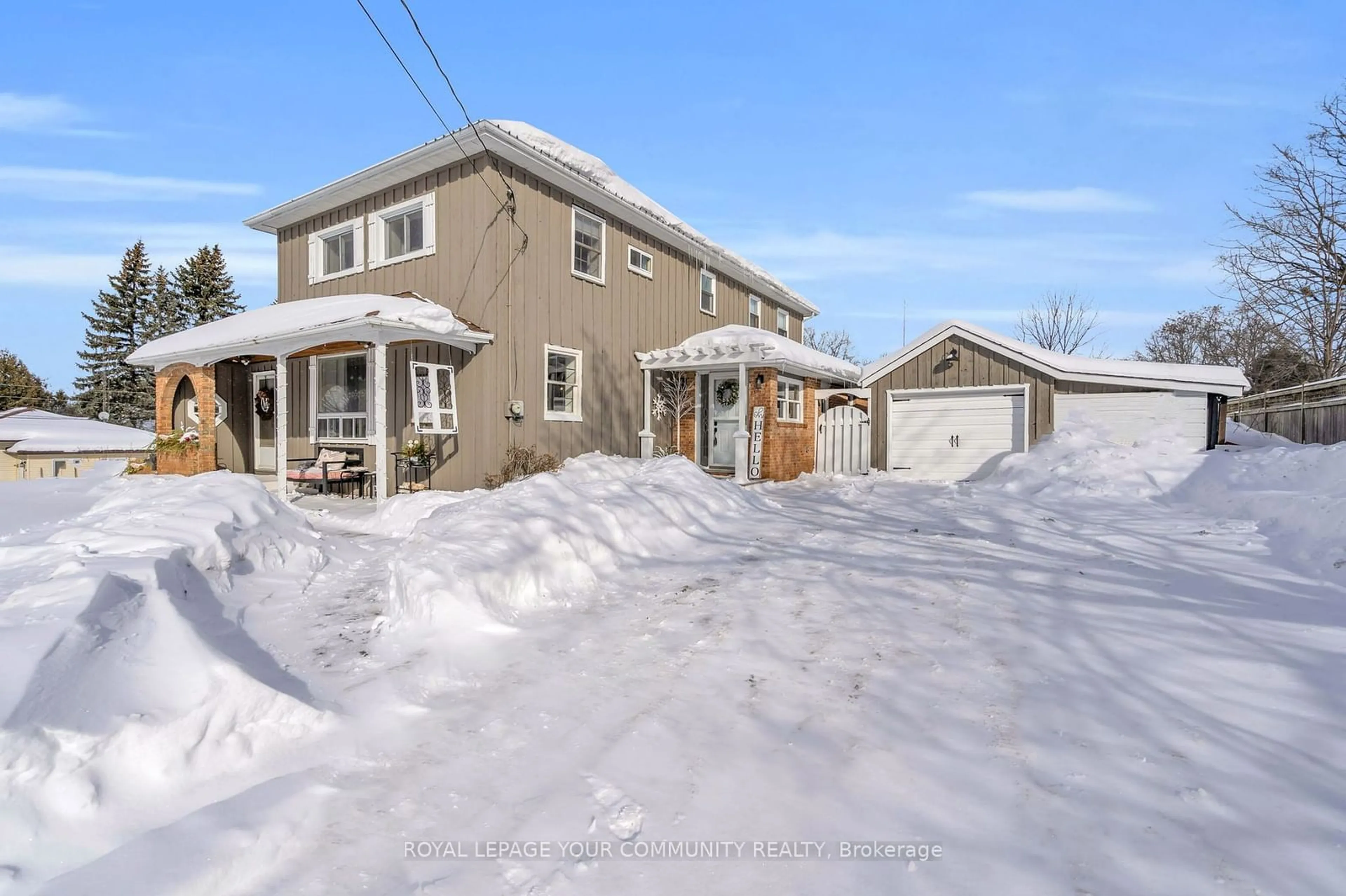 A pic from outside/outdoor area/front of a property/back of a property/a pic from drone, street for 27 Adelaide St, Brock Ontario L0E 1E0