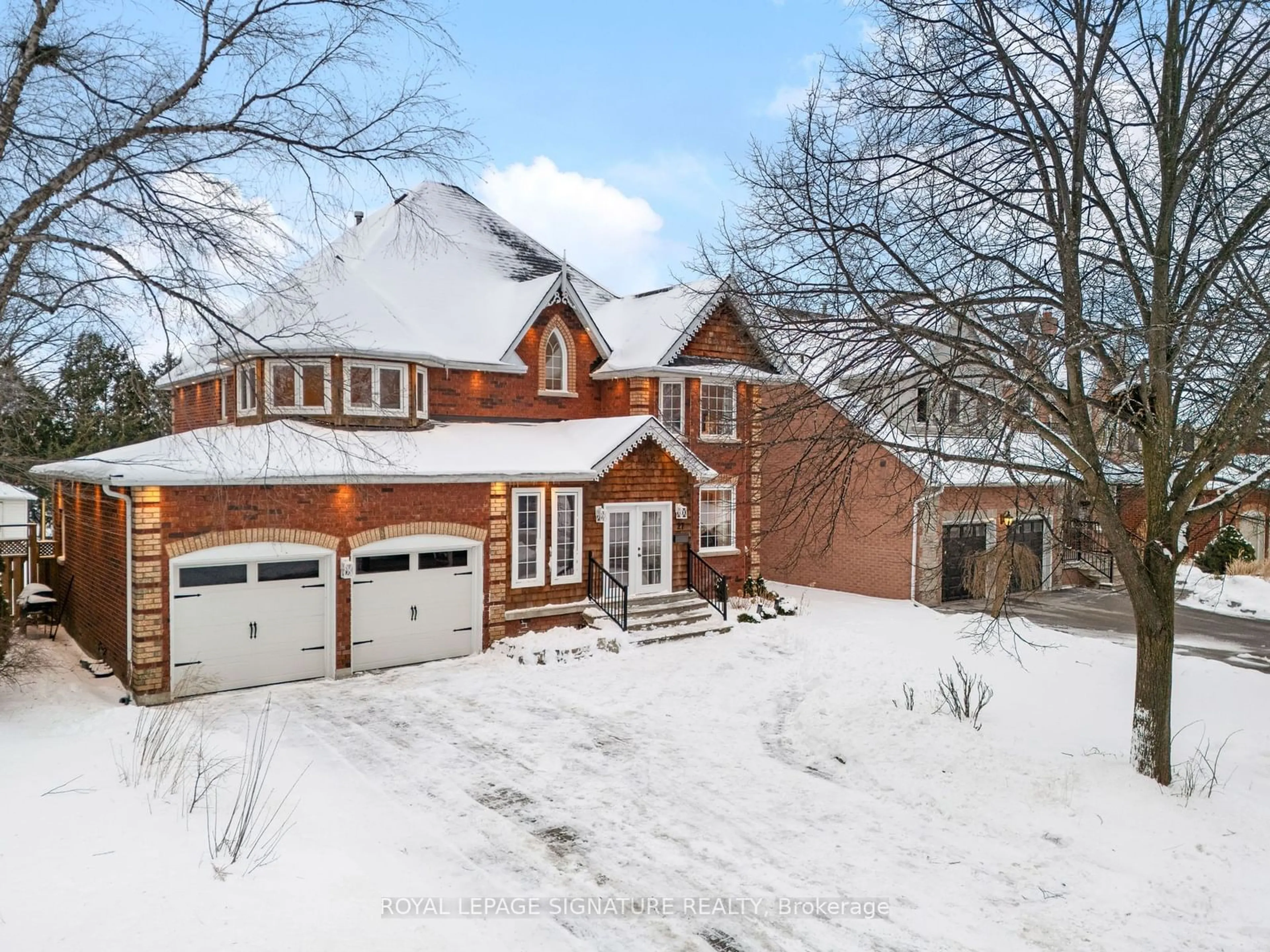 Home with brick exterior material, street for 27 Grovepark St, Richmond Hill Ontario L4E 3L5