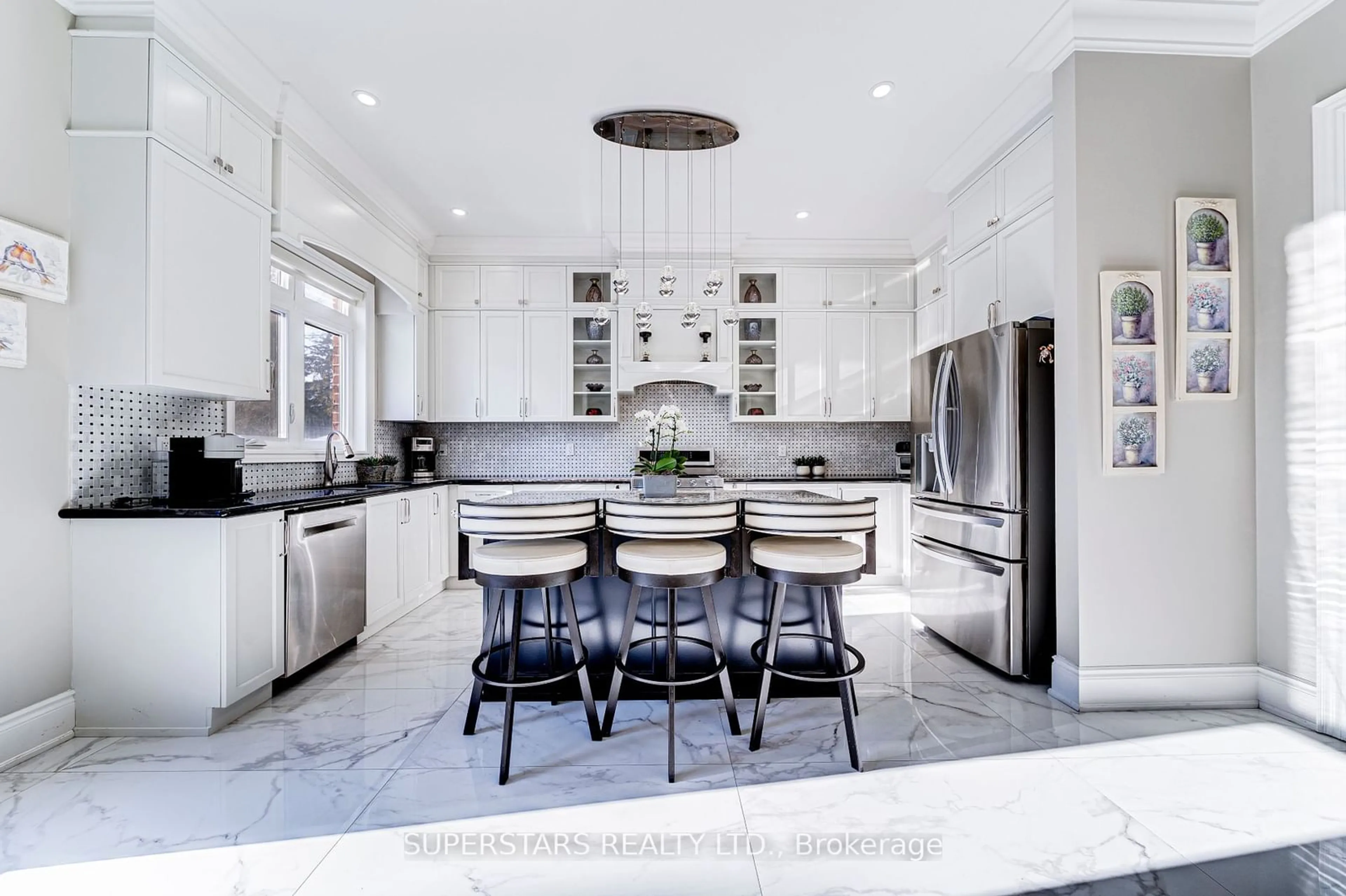 Contemporary kitchen, ceramic/tile floor for 47 Vitlor Dr, Richmond Hill Ontario L4E 0G3