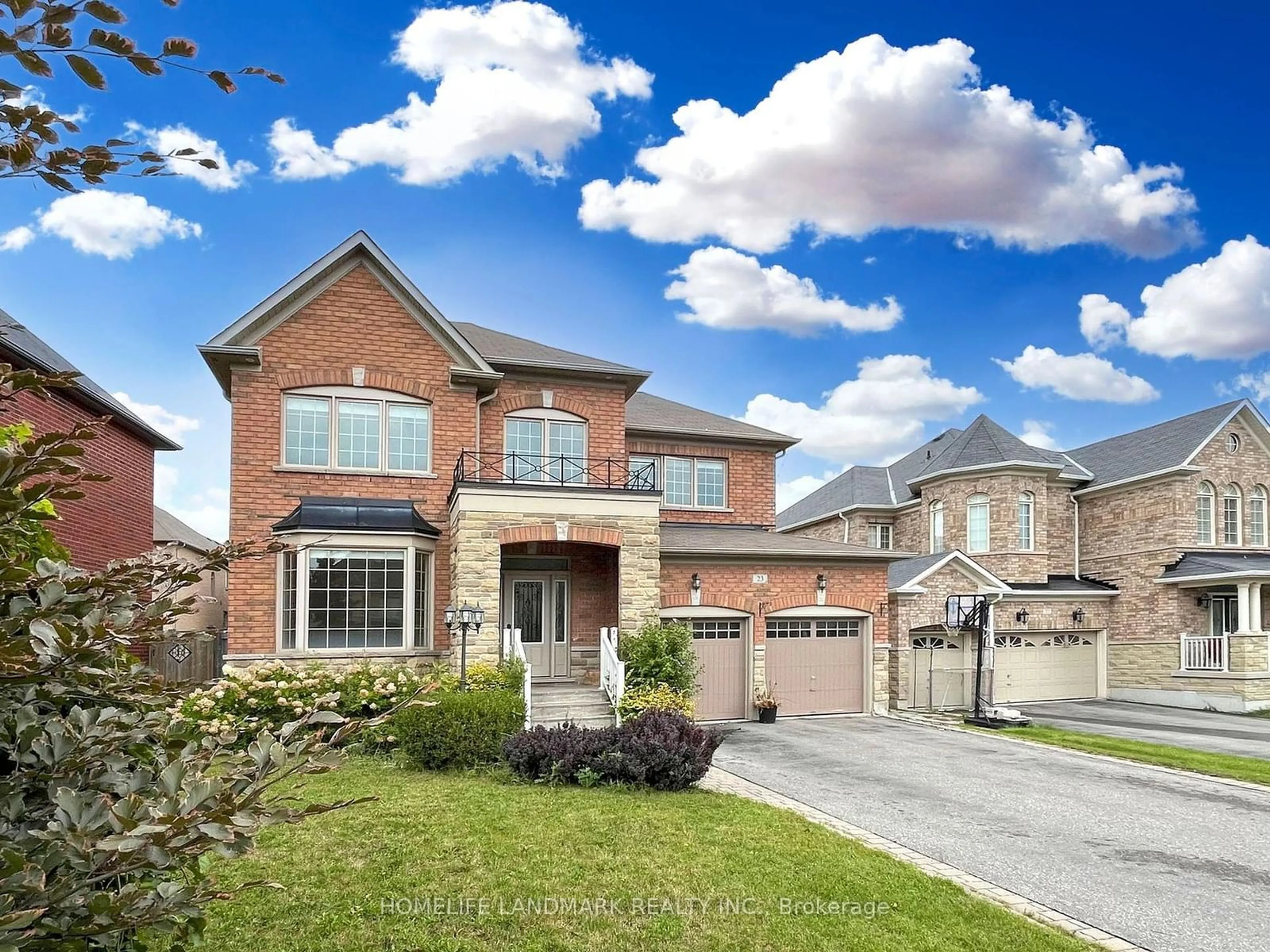 Home with brick exterior material, street for 23 Greenbury Crt, Whitchurch-Stouffville Ontario L4A 0S1