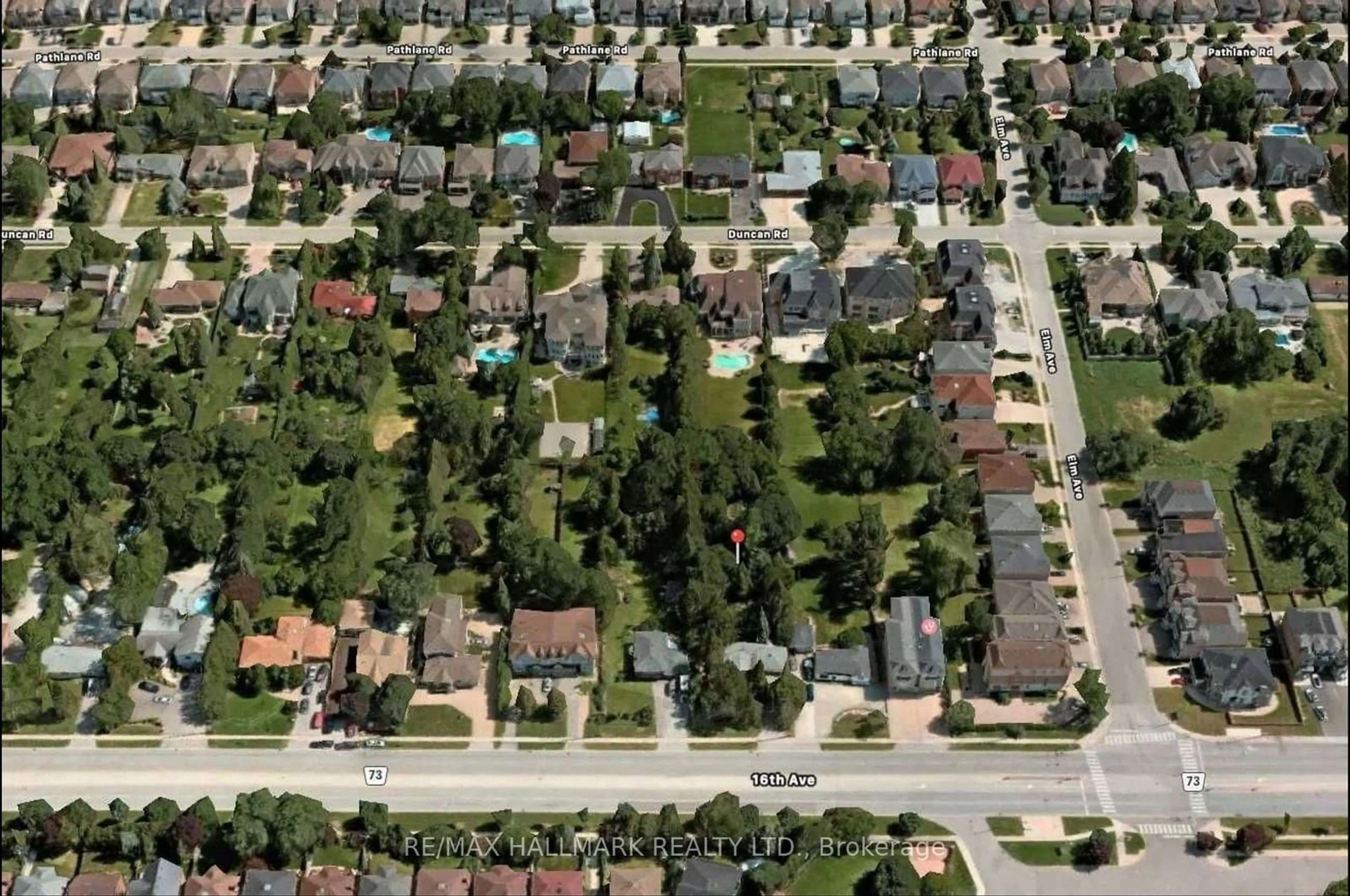 A pic from outside/outdoor area/front of a property/back of a property/a pic from drone, street for 437 16th Ave, Richmond Hill Ontario L4C 7A7