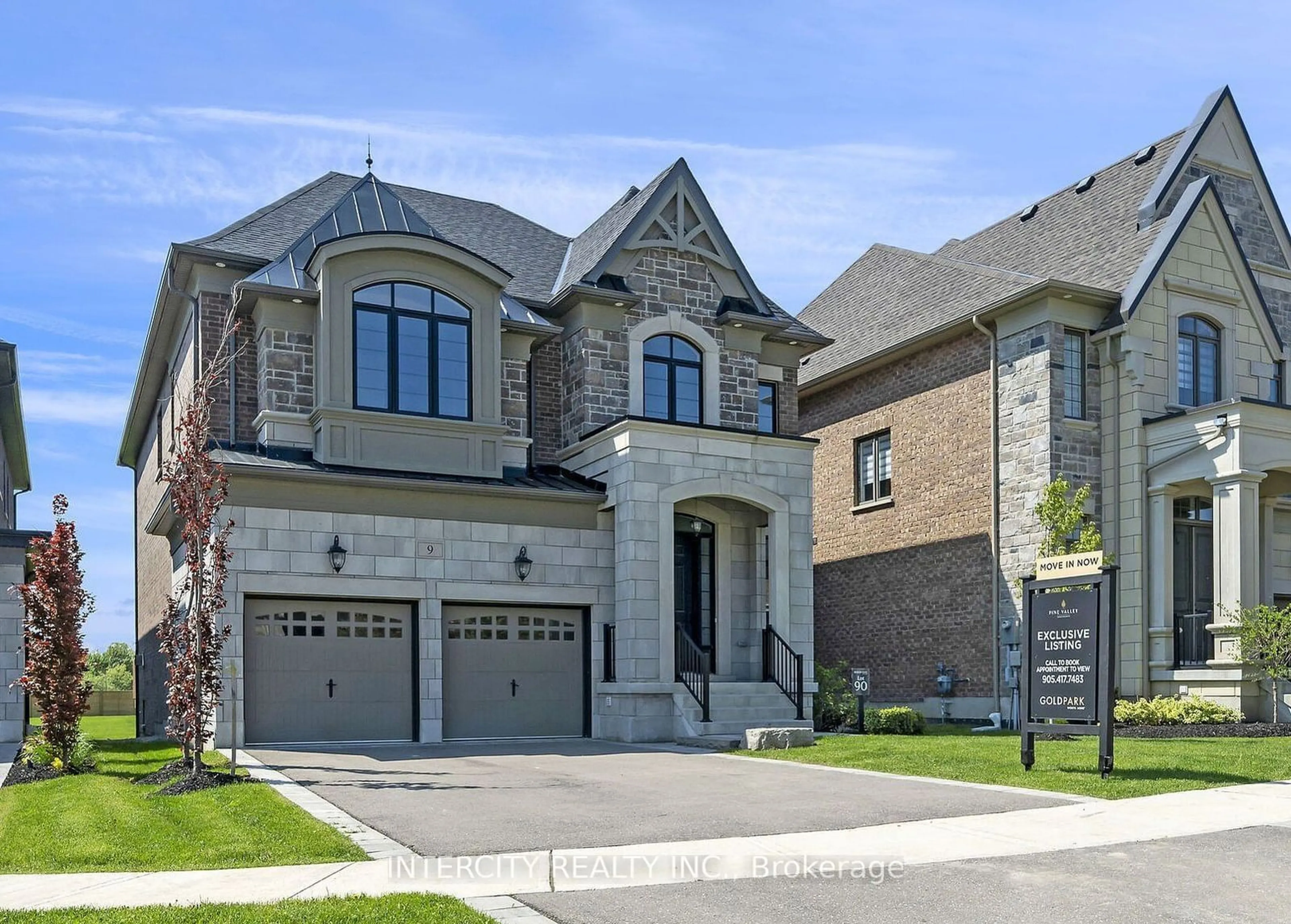 Home with brick exterior material, street for 9 Sophies Crt, Vaughan Ontario L4L 1A6