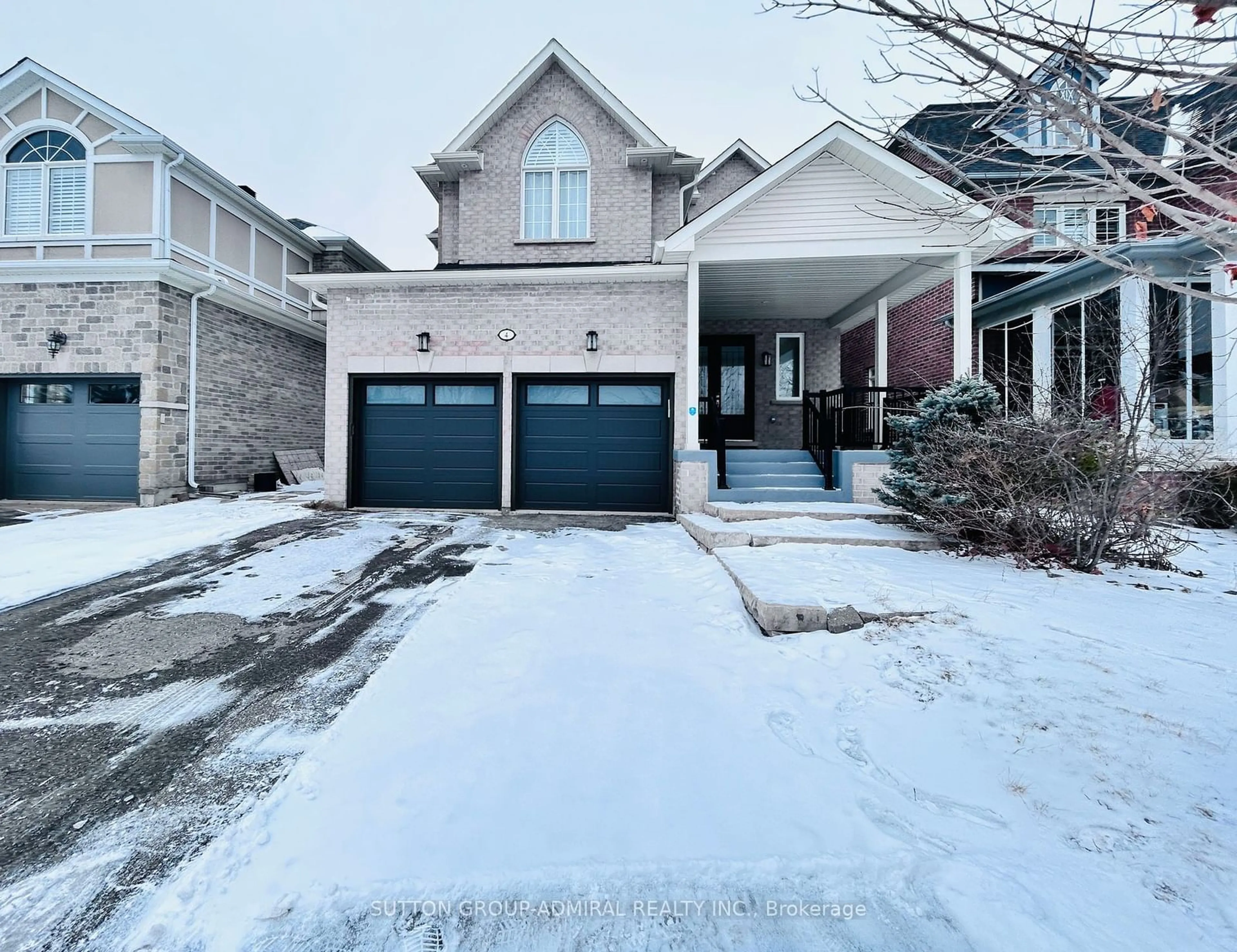 Home with brick exterior material, street for 4 Castleglen Blvd, Markham Ontario L6C 0A8