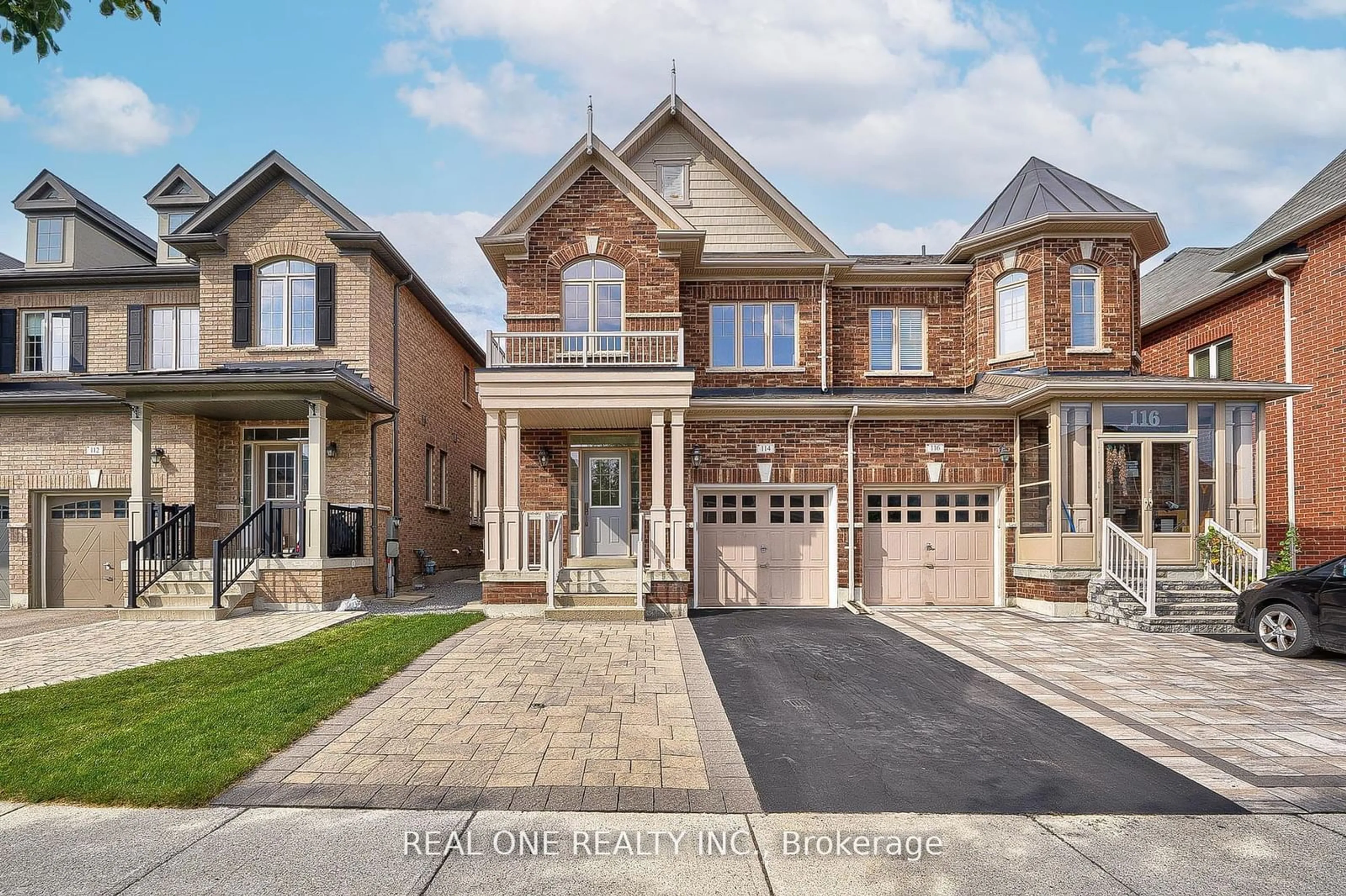 Home with brick exterior material, street for 114 Beckett Ave, Markham Ontario L6C 0R9