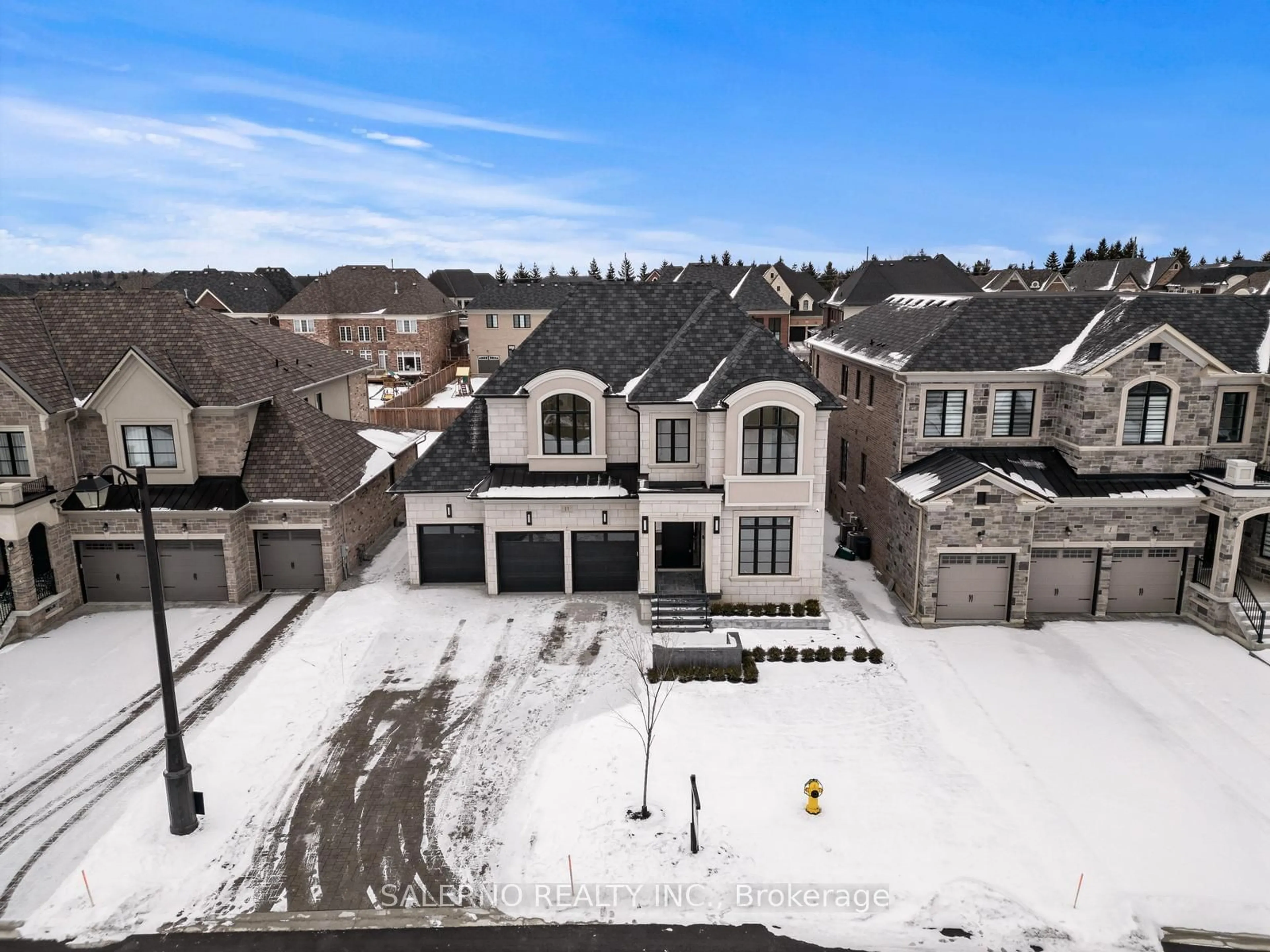 A pic from outside/outdoor area/front of a property/back of a property/a pic from drone, street for 11 Mary Natasha Crt, Vaughan Ontario L4H 4N6