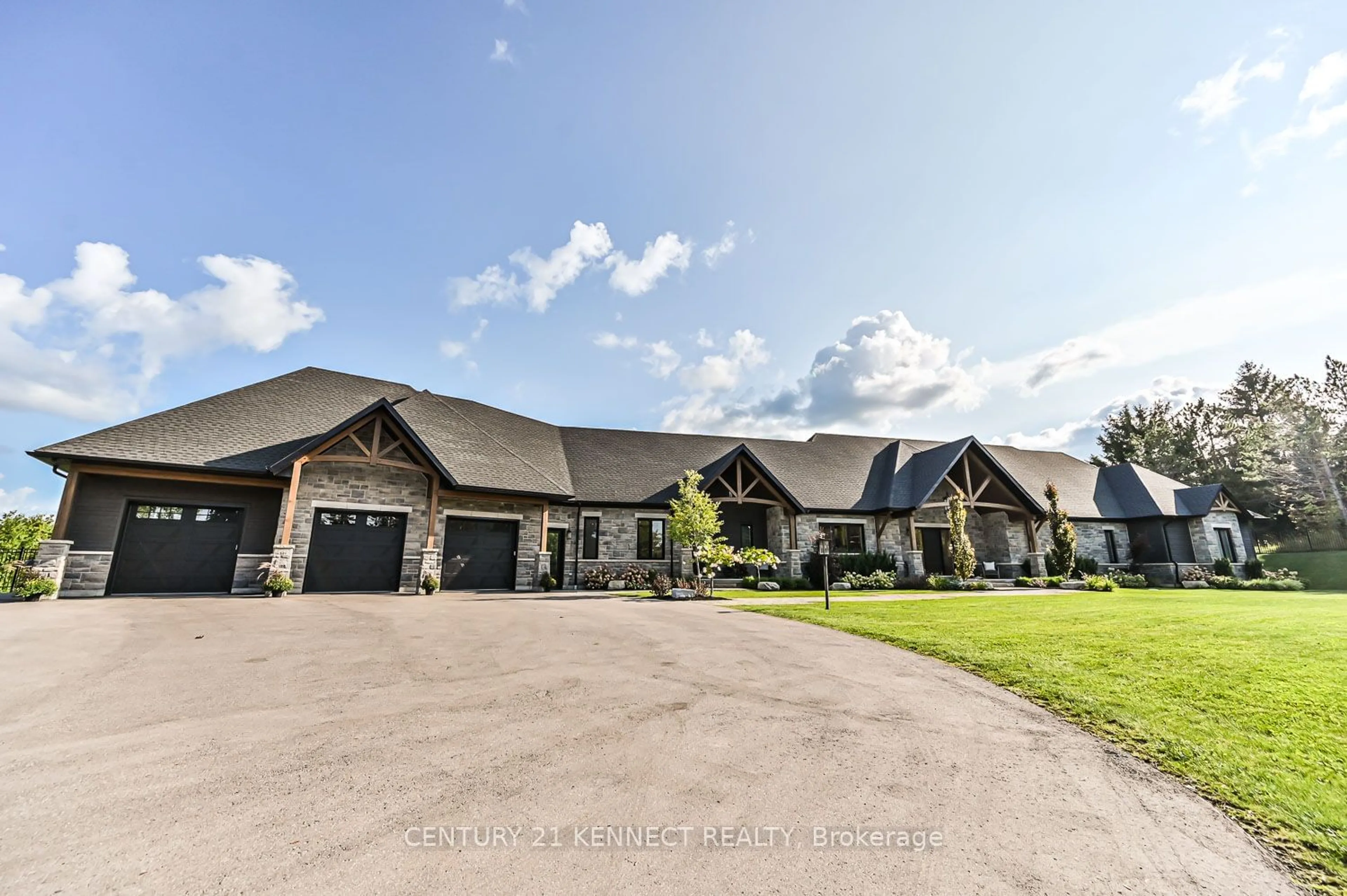 Unknown for 6453 Aurora Rd, Whitchurch-Stouffville Ontario L4A 3K6