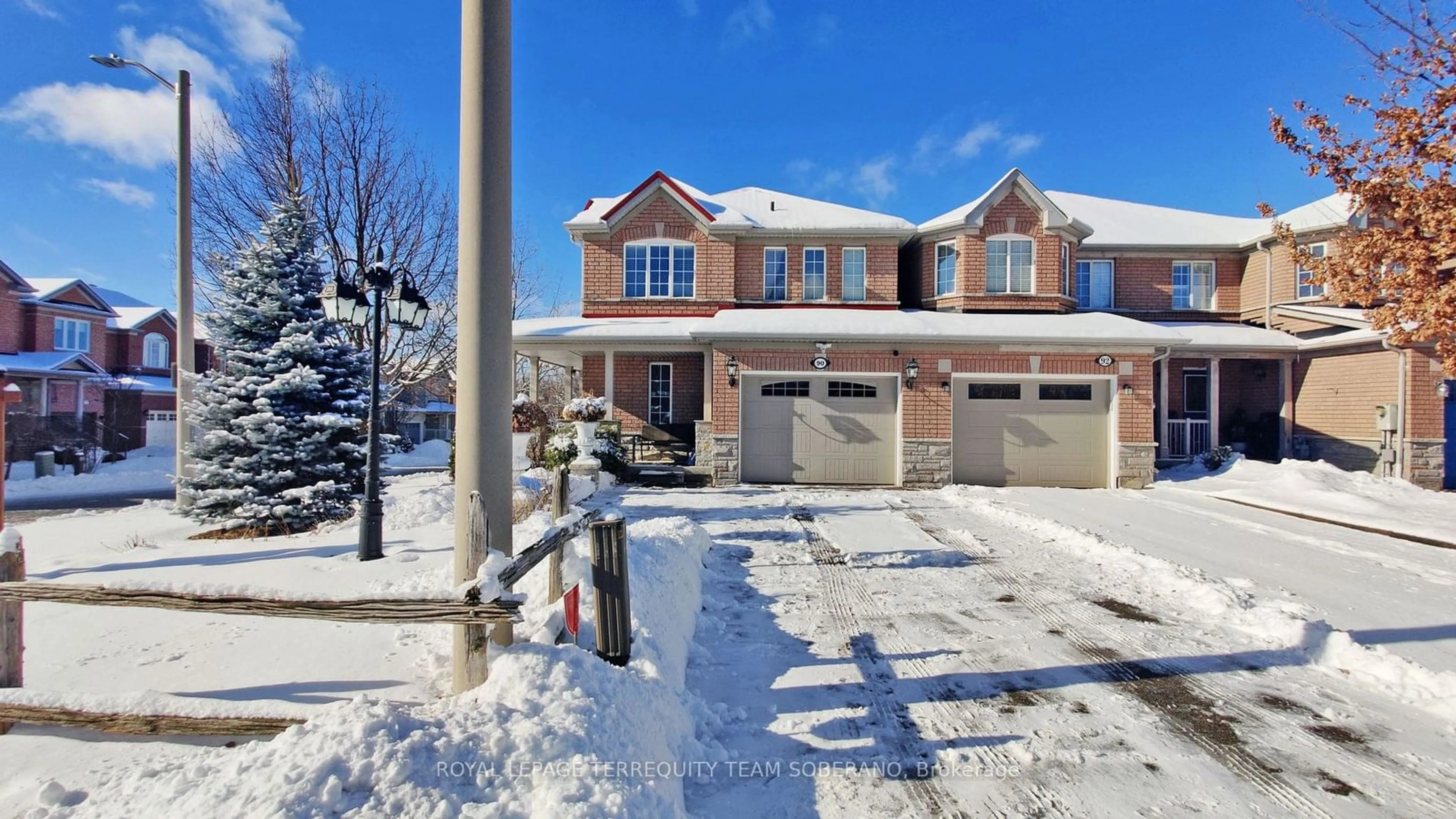 Home with brick exterior material, street for 90 Vanguard Rd, Vaughan Ontario L4J 5G7