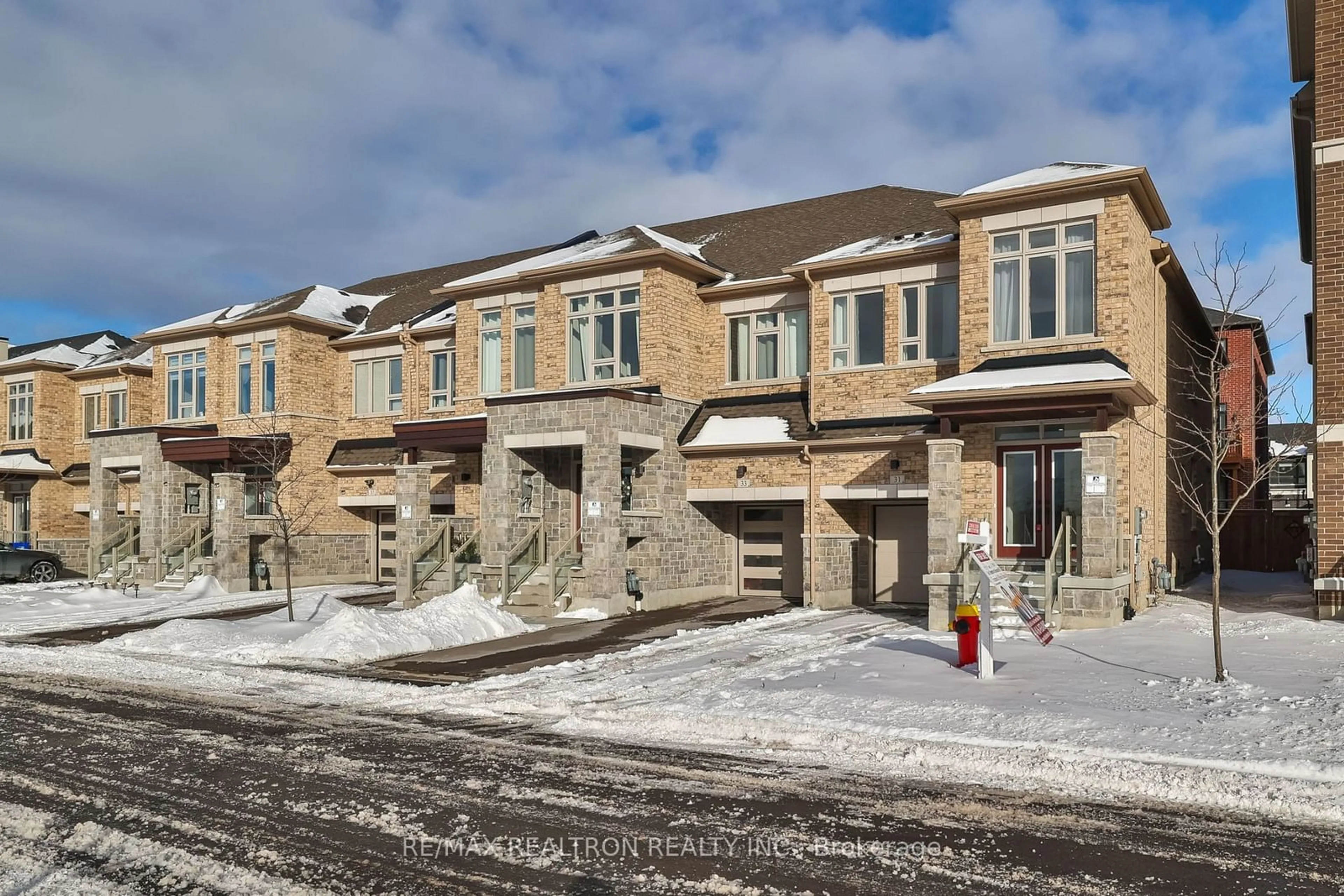 Home with brick exterior material, street for 31 Ducharme Dr, Richmond Hill Ontario L4S 0J3