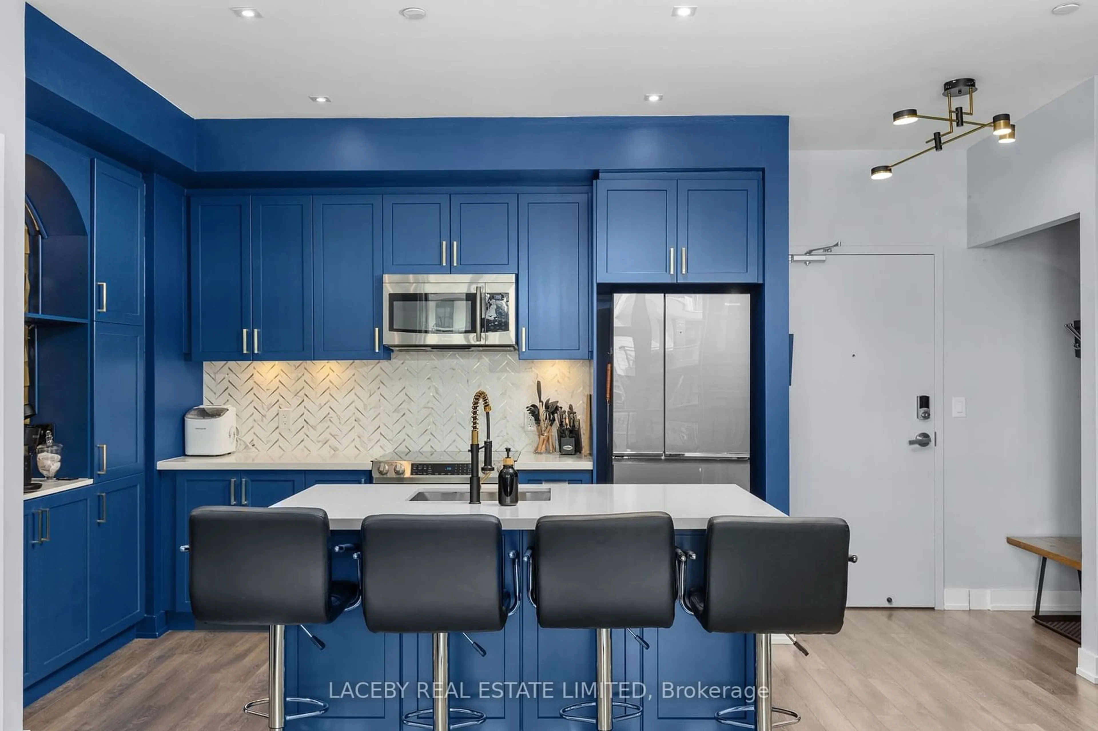 Contemporary kitchen, ceramic/tile floor for 375 Sea Ray Ave #116, Innisfil Ontario L9S 0N9