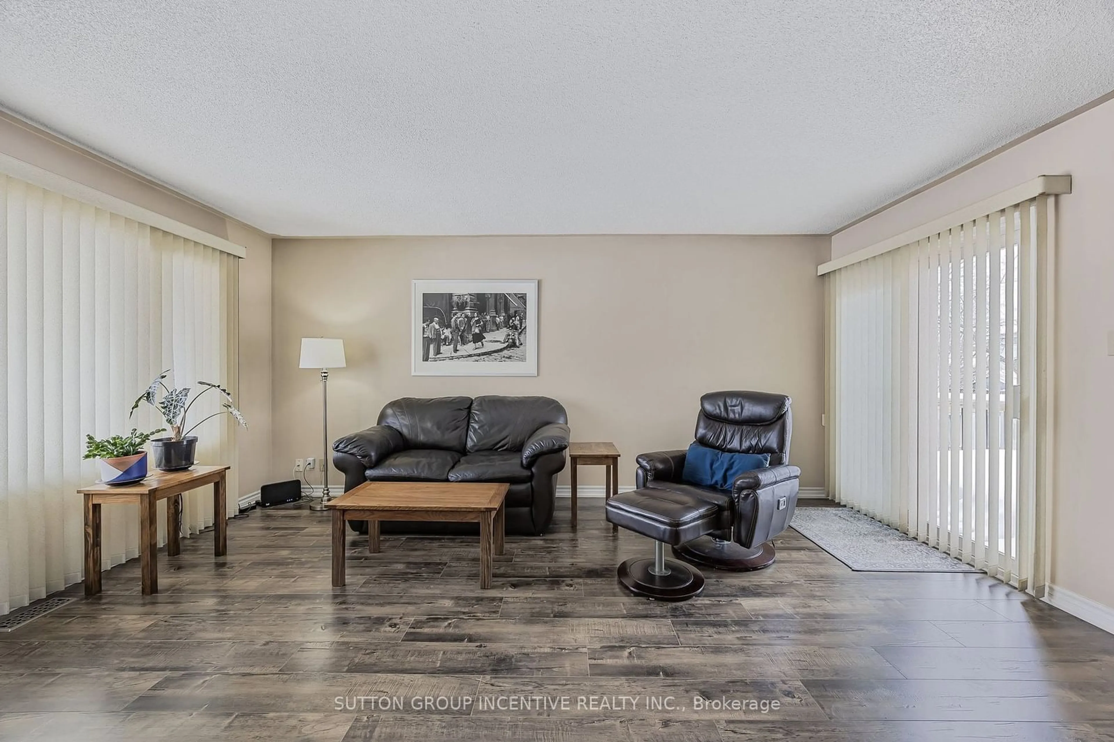 Living room with furniture, unknown for 10 Mansonic Way, Essa Ontario L0M 1B3