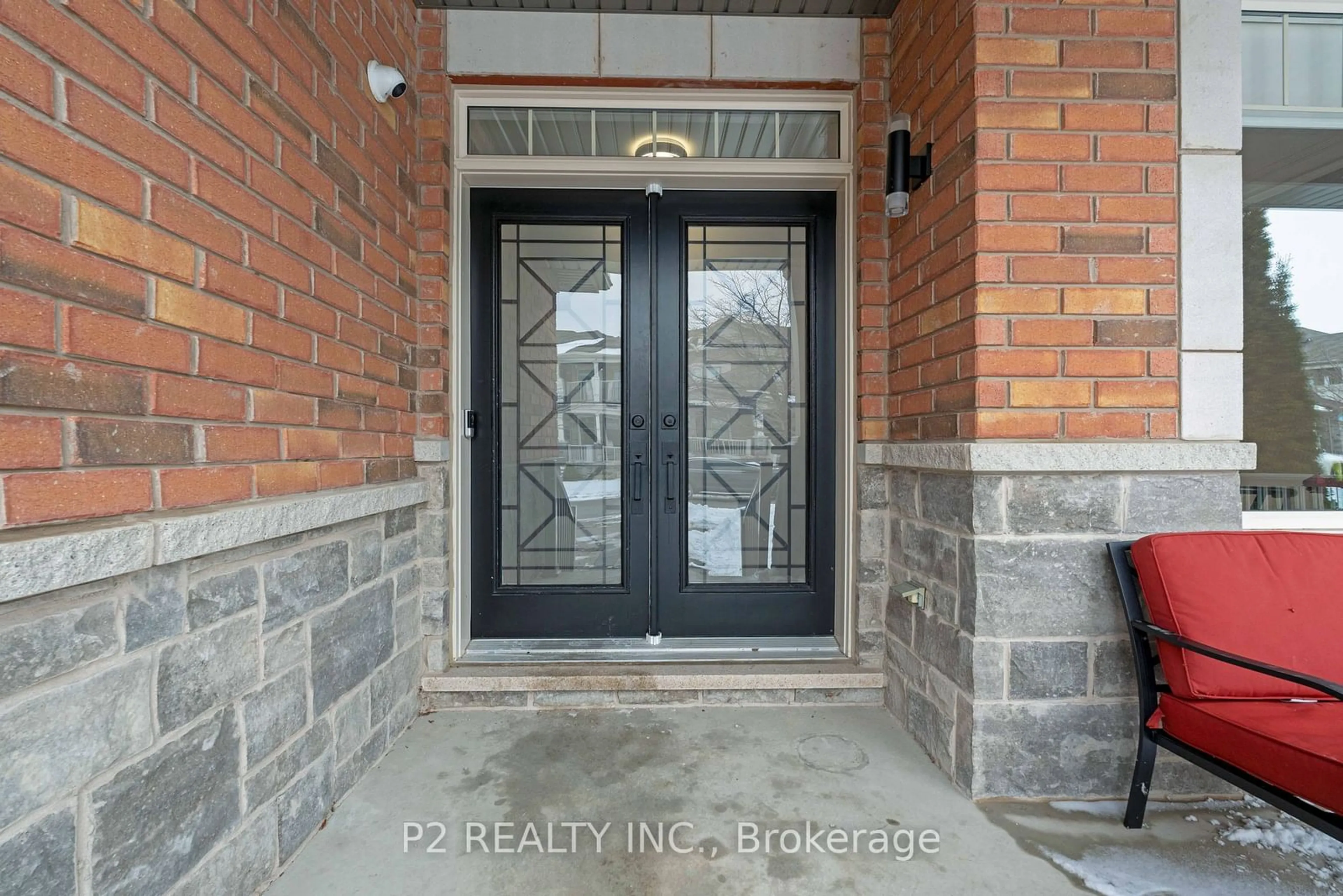 Indoor entryway for 8 Philips Lake Crt, Richmond Hill Ontario L4E 0M2