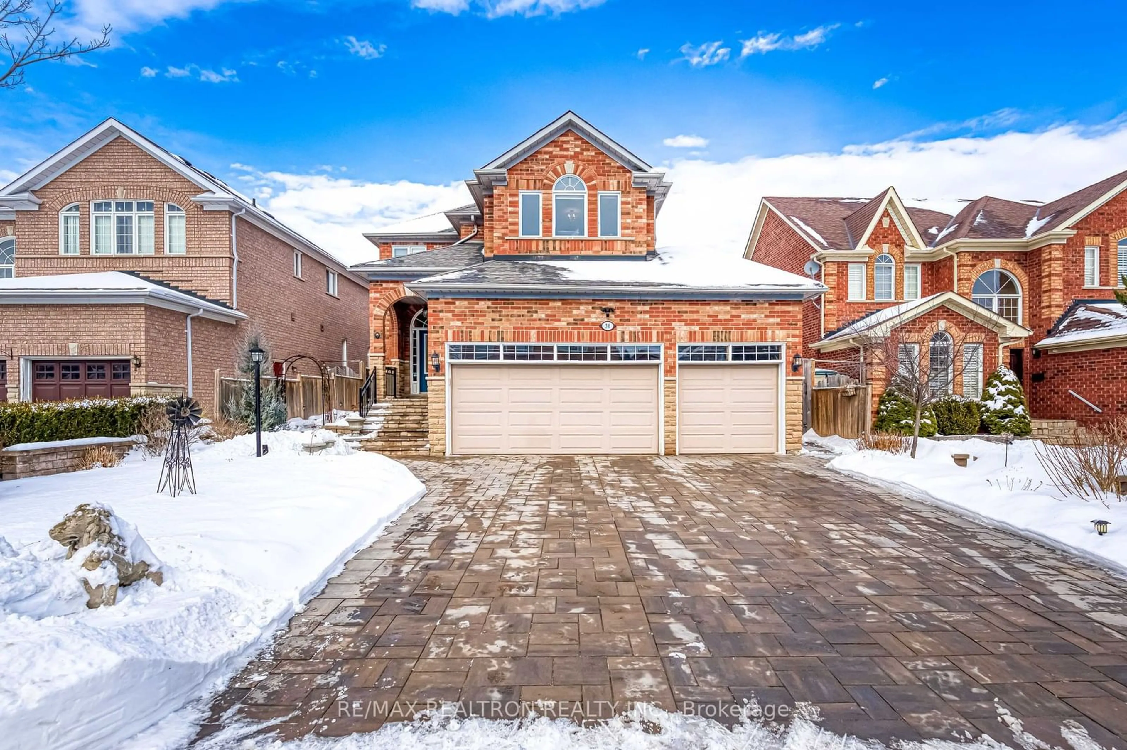 Home with brick exterior material, street for 30 Green Meadow Cres, Richmond Hill Ontario L4E 3W7