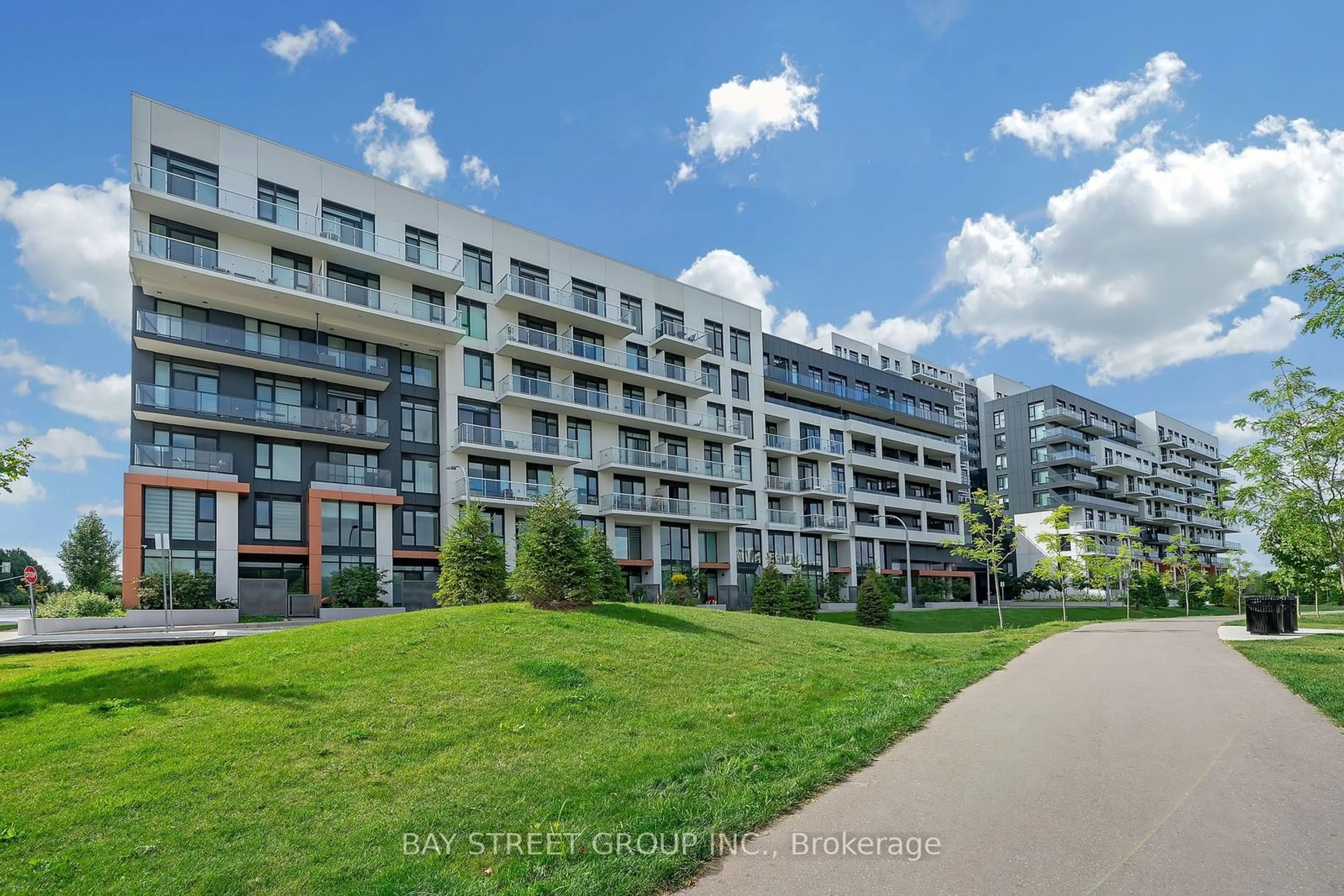 Unknown for 18 Rouge Valley Dr #107, Markham Ontario L6G 0B6