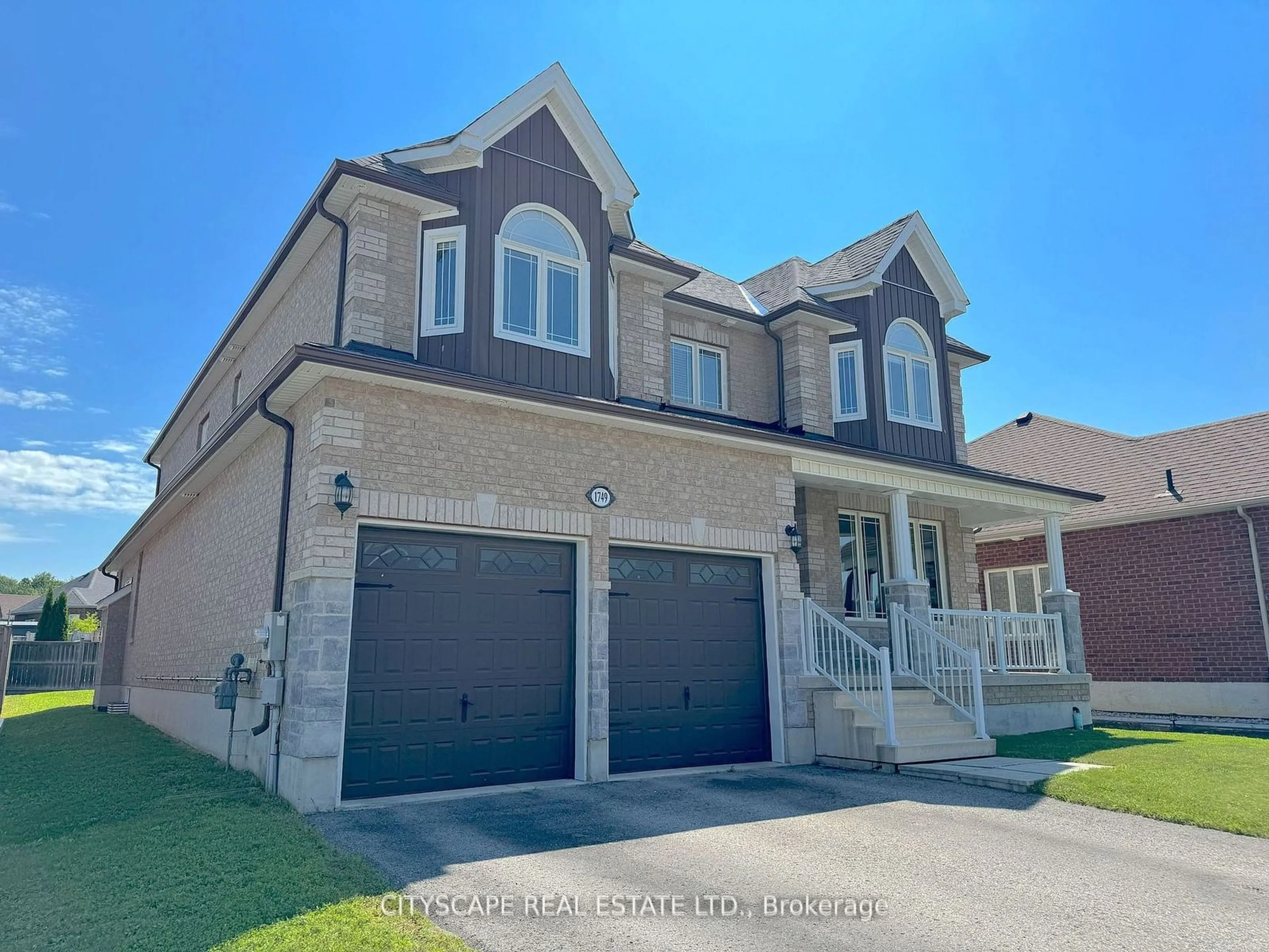 Home with brick exterior material, street for 1749 Angus St, Innisfil Ontario L9S 4X2