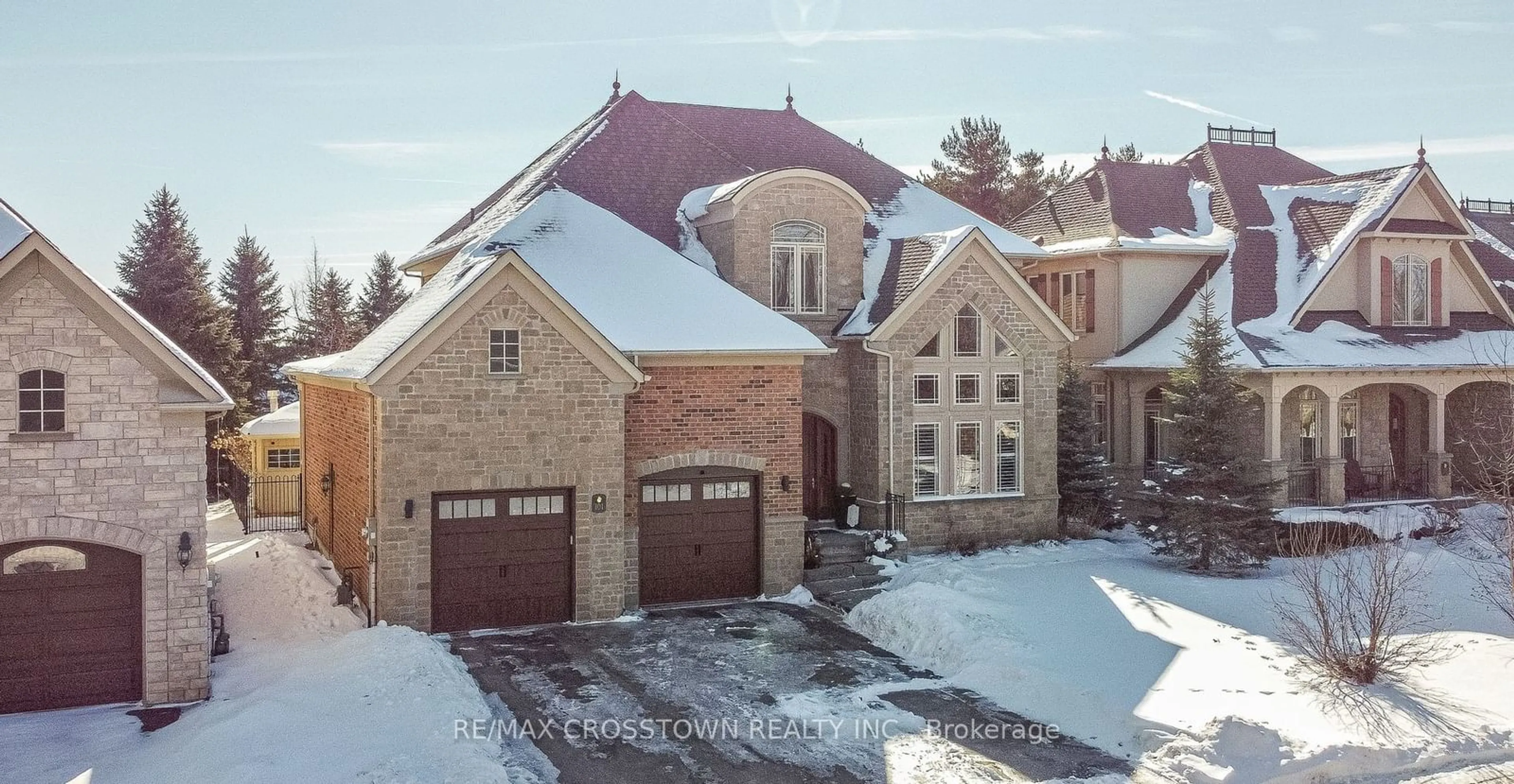 Home with brick exterior material, street for 101 COUNTRY CLUB Dr, King Ontario L7B 1M4