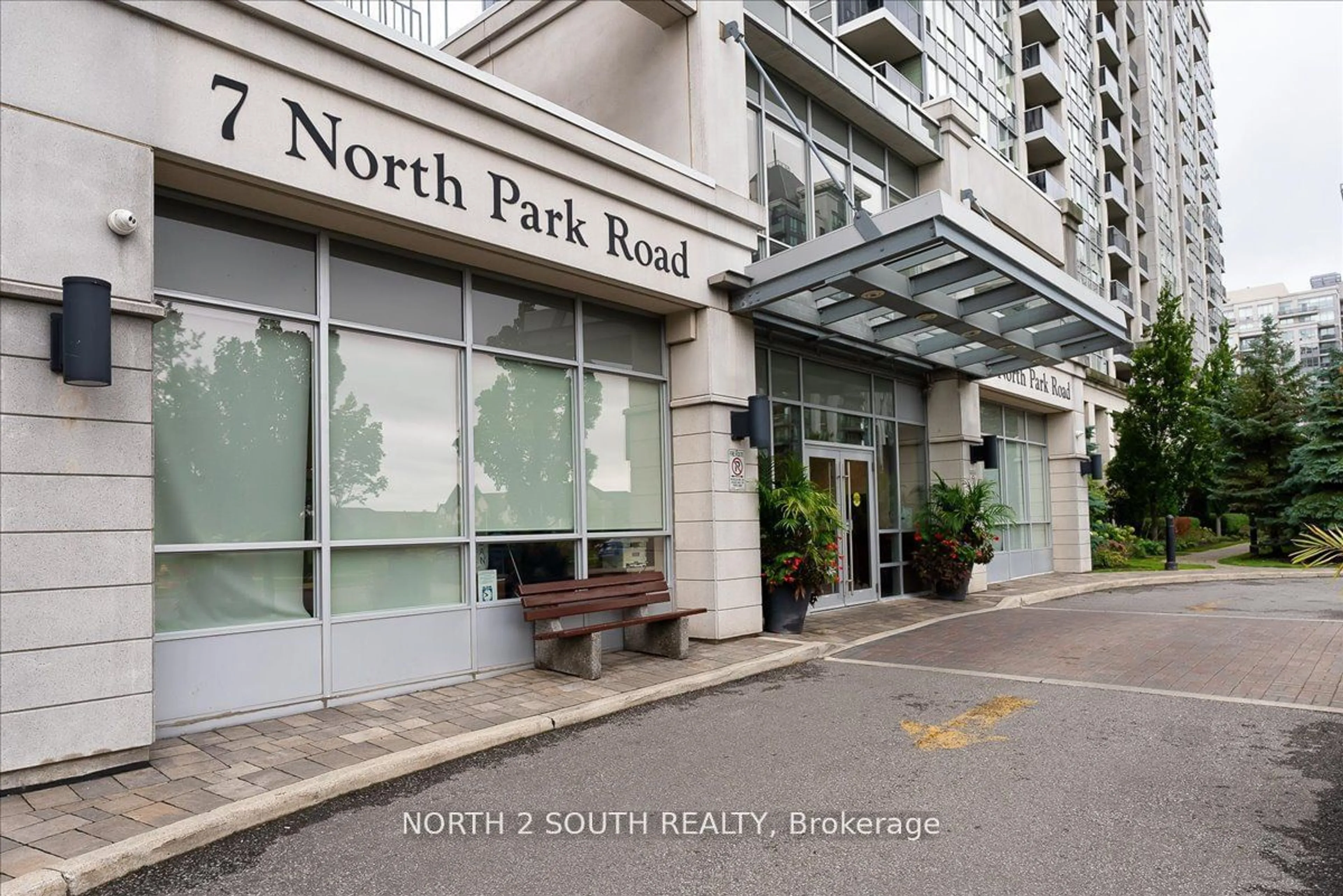 Lobby for 7 North Park Rd #203, Vaughan Ontario L4J 0C9