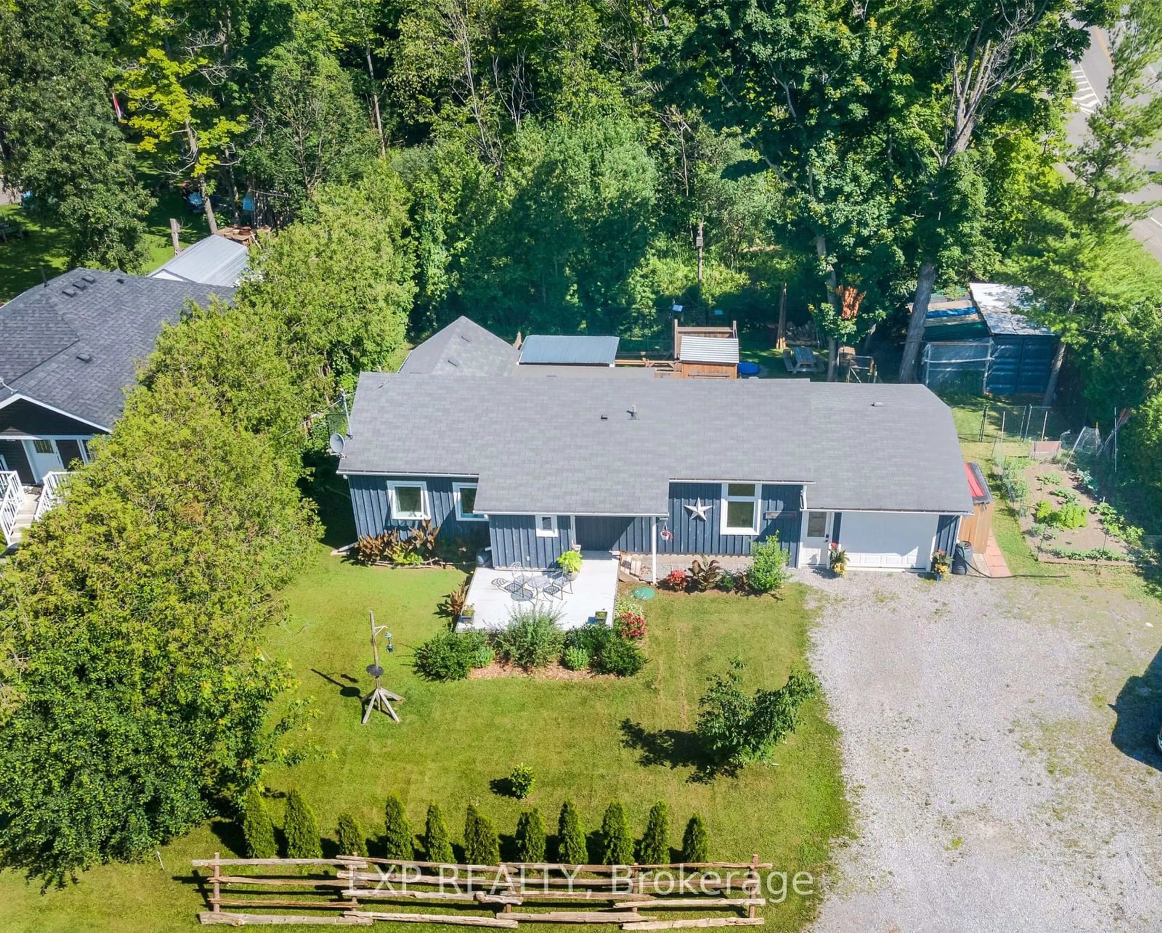 A pic from outside/outdoor area/front of a property/back of a property/a pic from drone, street for B393 Thorah Concession 2 Rd, Brock Ontario L0K 1A0