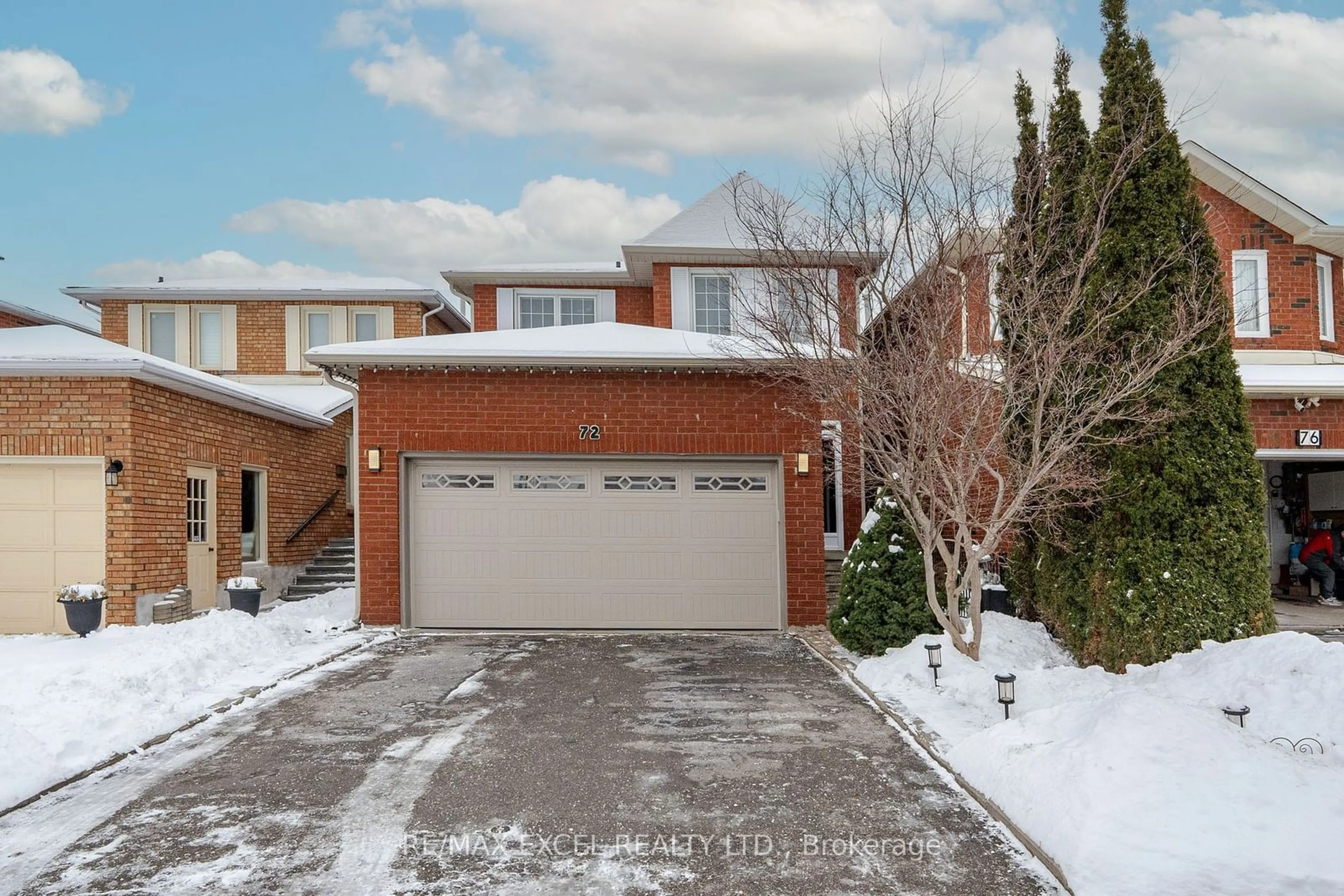 Home with brick exterior material, street for 72 Croteau Cres, Vaughan Ontario L4J 5S6