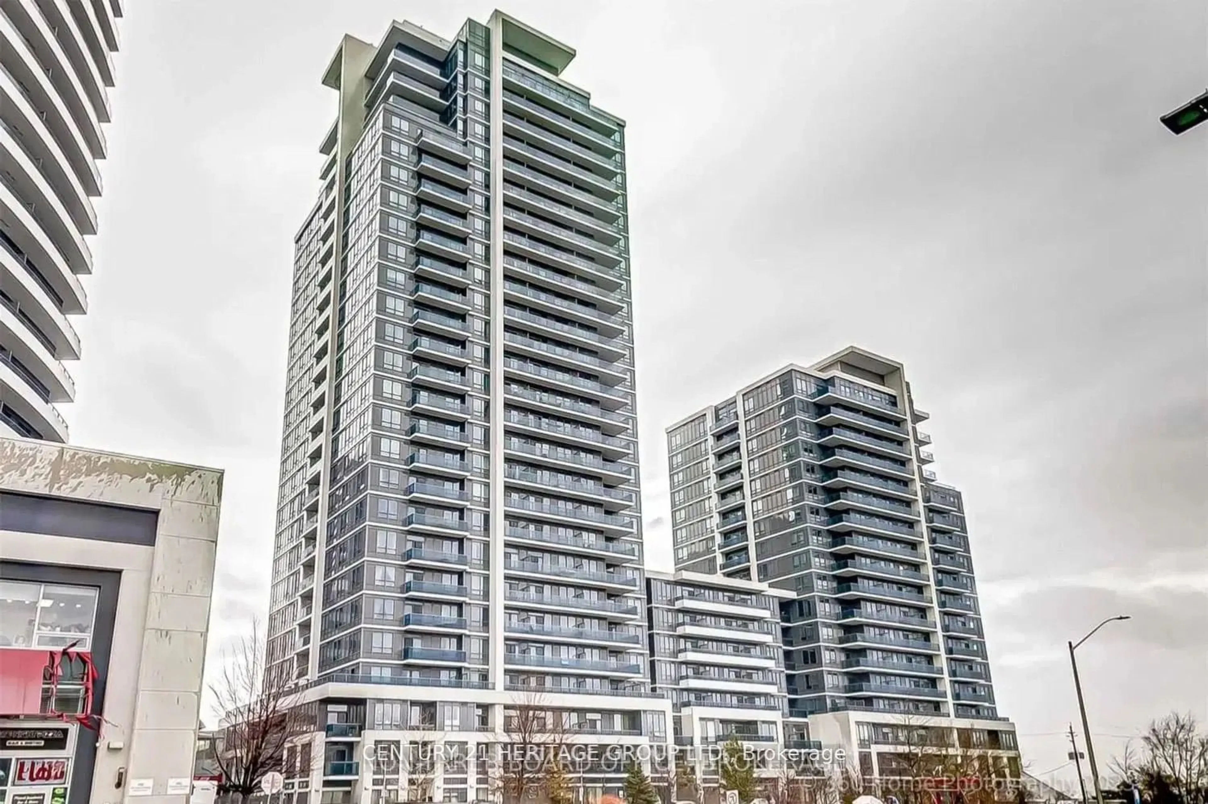 A pic from outside/outdoor area/front of a property/back of a property/a pic from drone, city buildings view from balcony for 7165 Yonge St #1711, Markham Ontario L3T 0C9