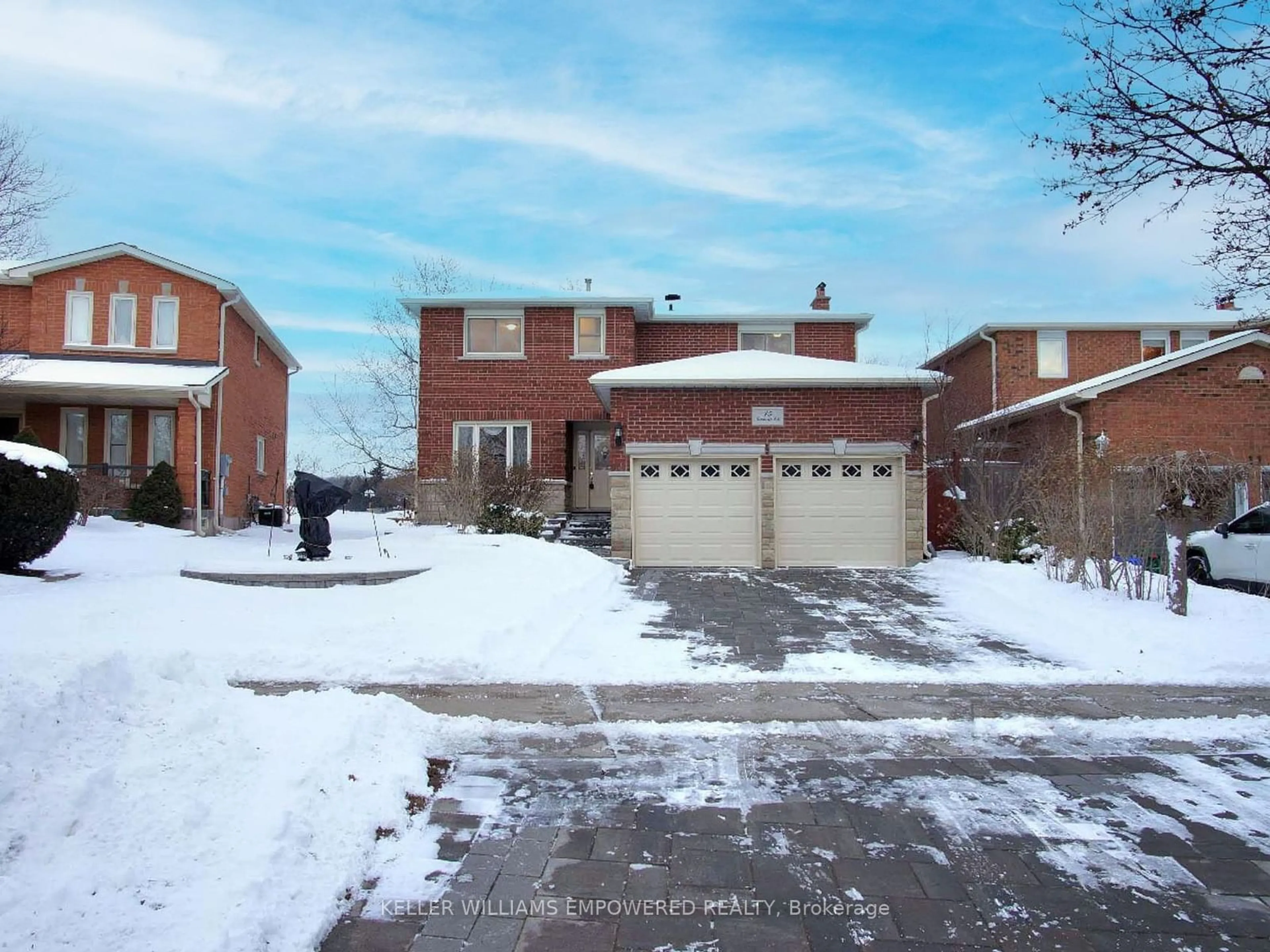 Home with brick exterior material, street for 15 Fieldcroft Crt, Vaughan Ontario L6A 1J3