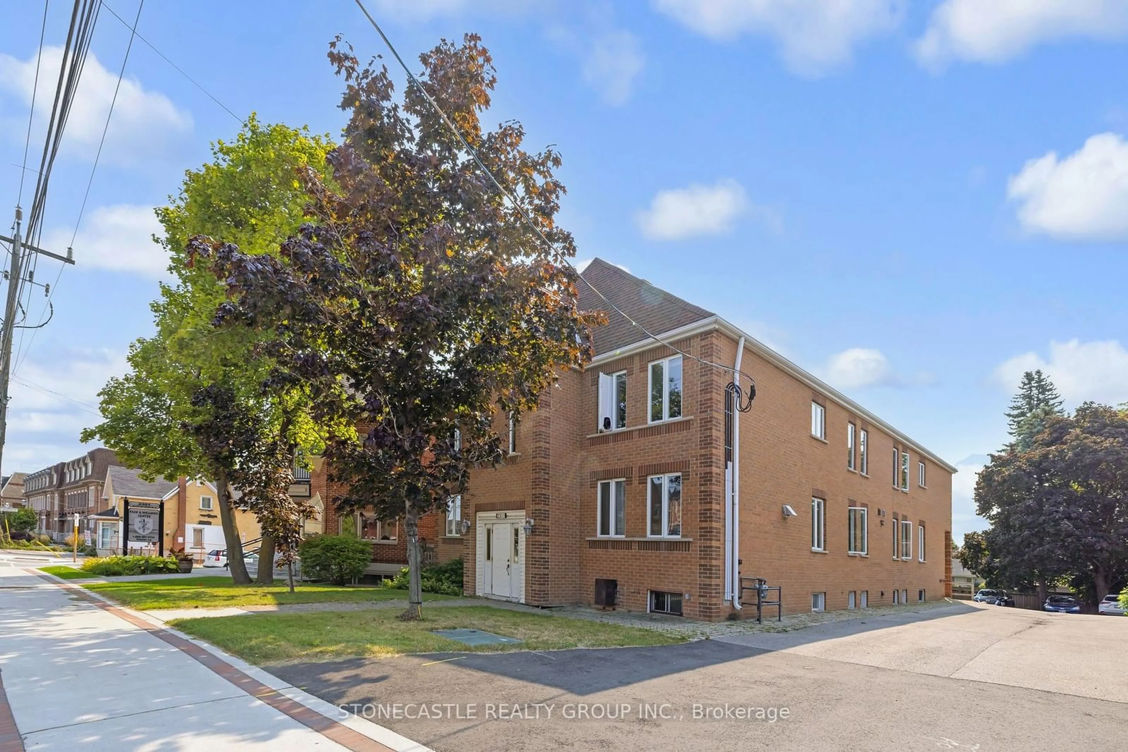 Unknown for 2311 Major Mackenzie Dr, Vaughan Ontario L6A 3Z3