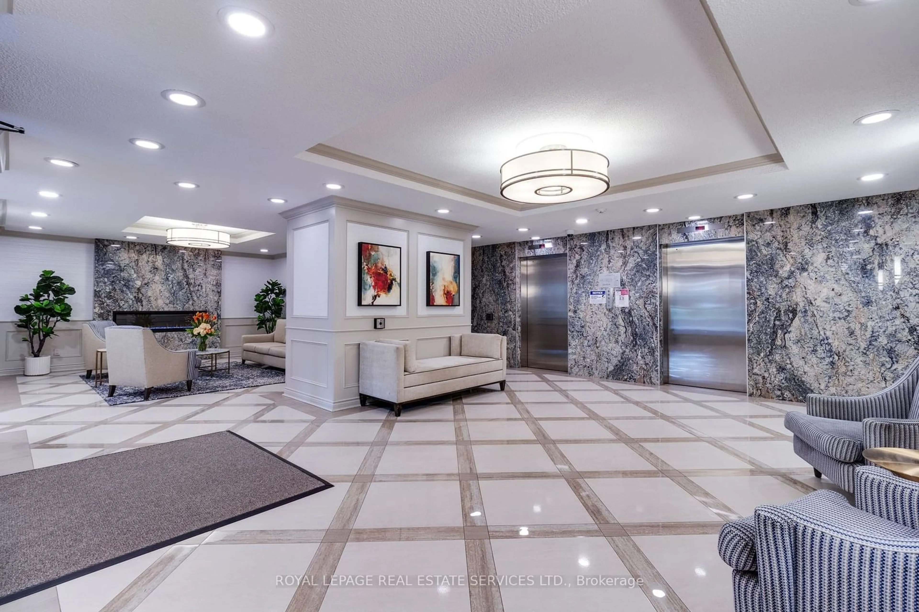 Lobby for 40 Baif Blvd #709, Richmond Hill Ontario L4C 5M9