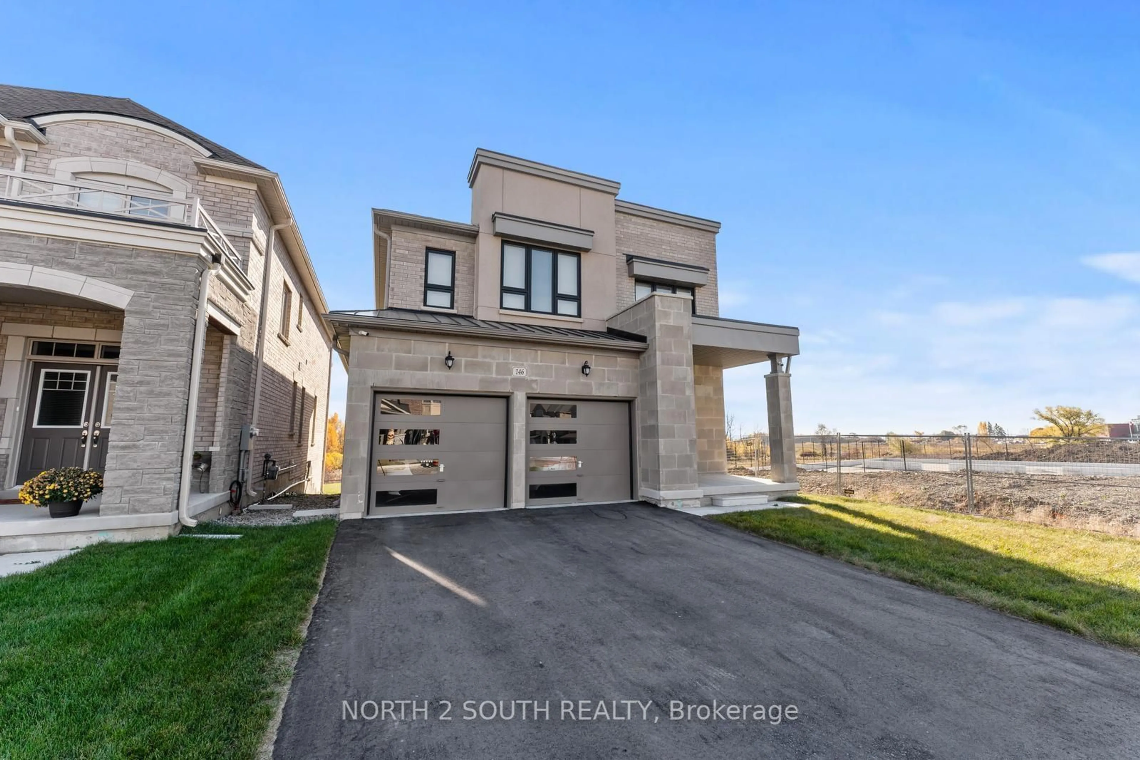 Unknown for 146 Ferragine Cres, Bradford West Gwillimbury Ontario L3Z 4K1