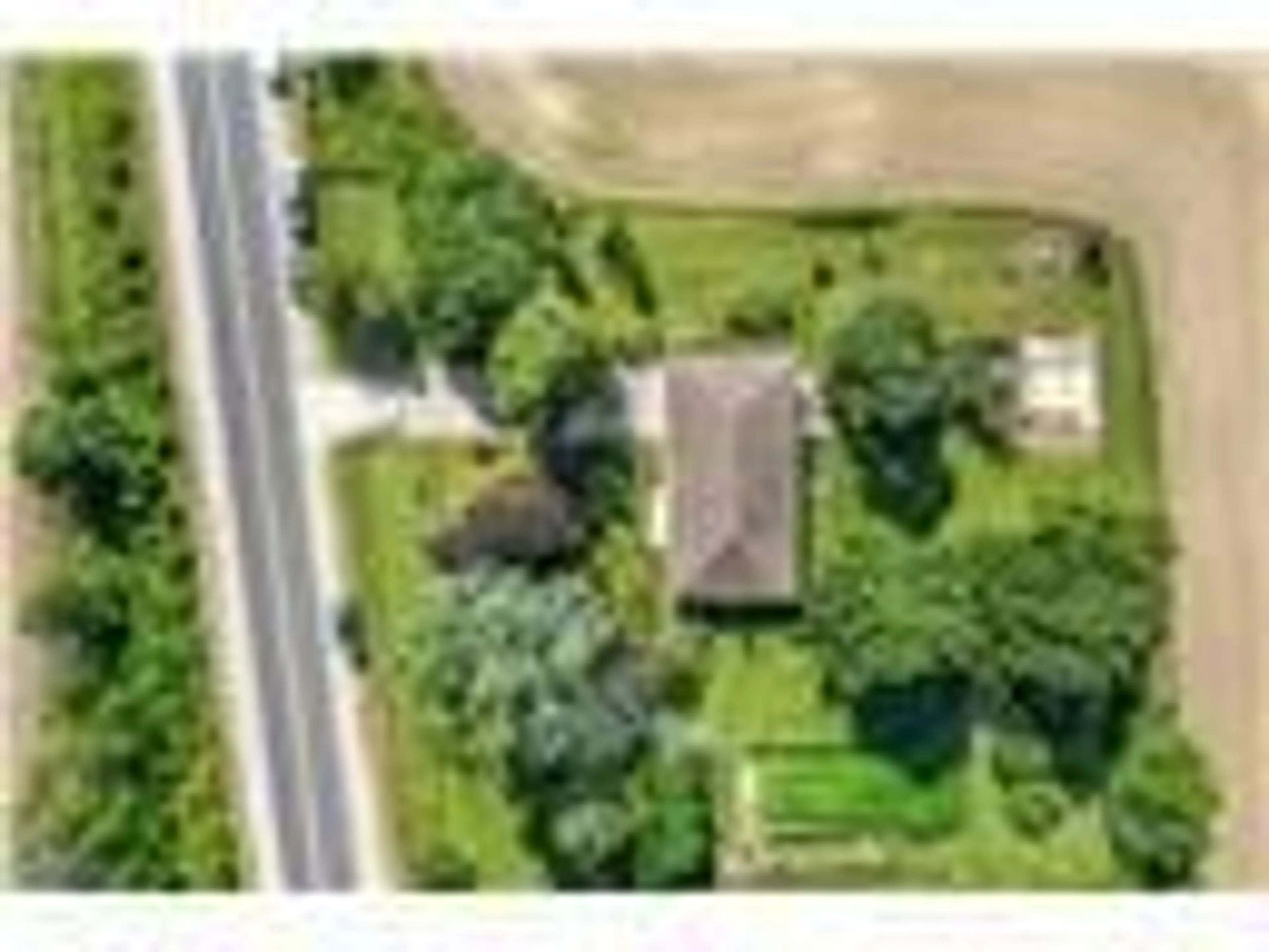 A pic from outside/outdoor area/front of a property/back of a property/a pic from drone, street for 1736 Killarney Beach Rd, Innisfil Ontario L0L 1W0