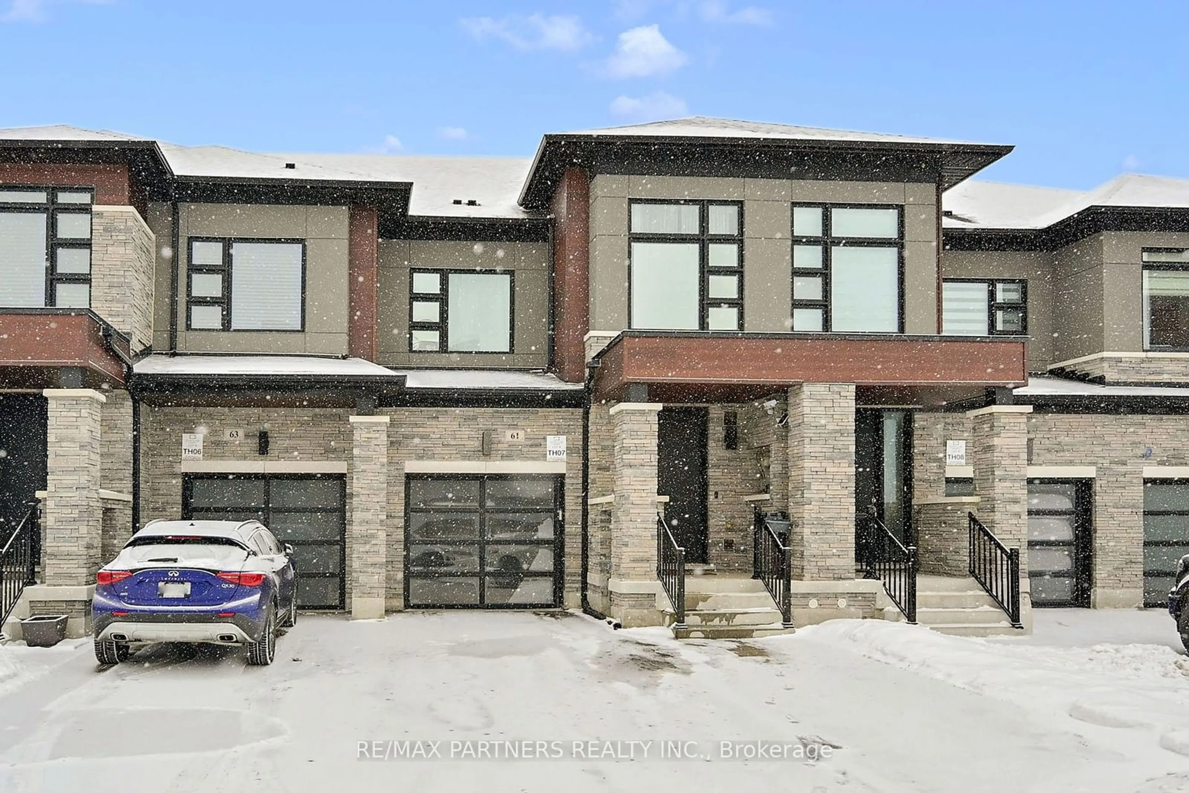 Home with brick exterior material, street for 61 Ducharme Dr, Richmond Hill Ontario L4S 0J3