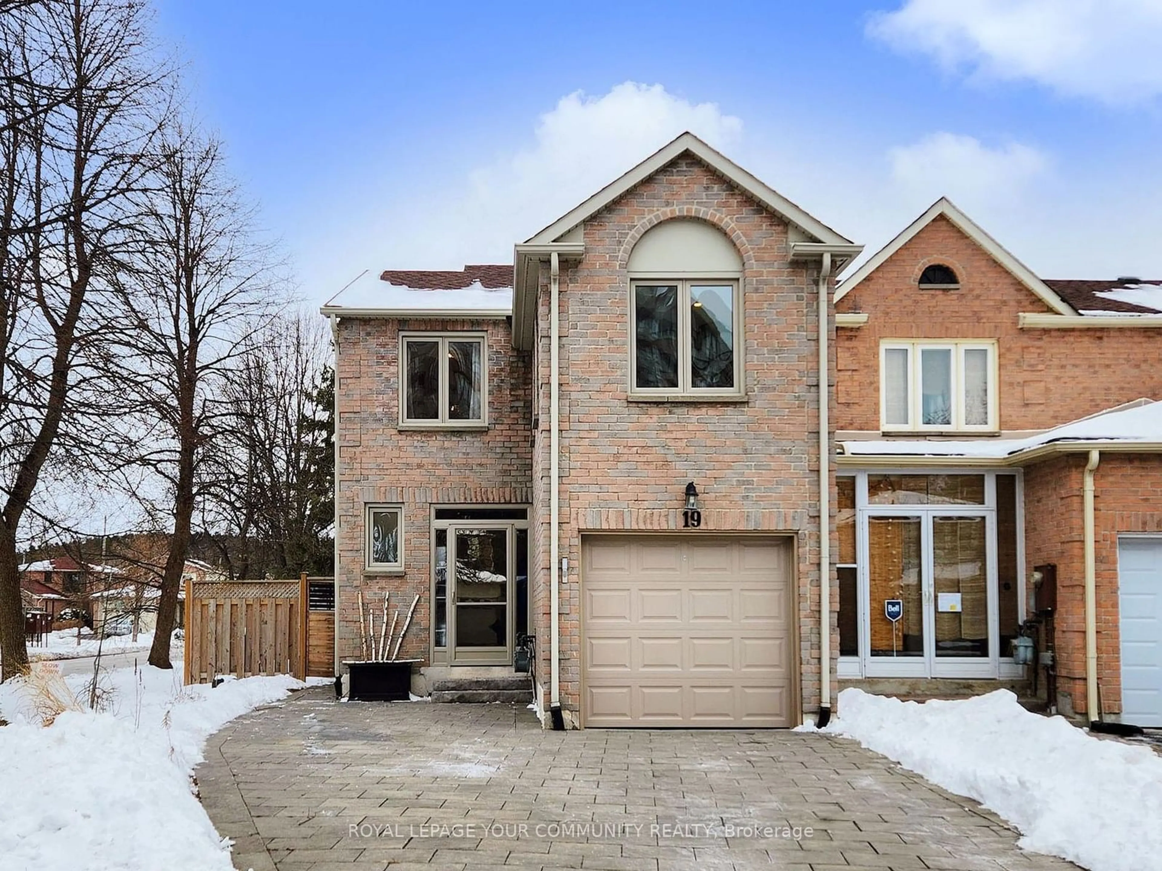 Home with brick exterior material, street for 19 Nightstar Dr, Richmond Hill Ontario L4C 8K2