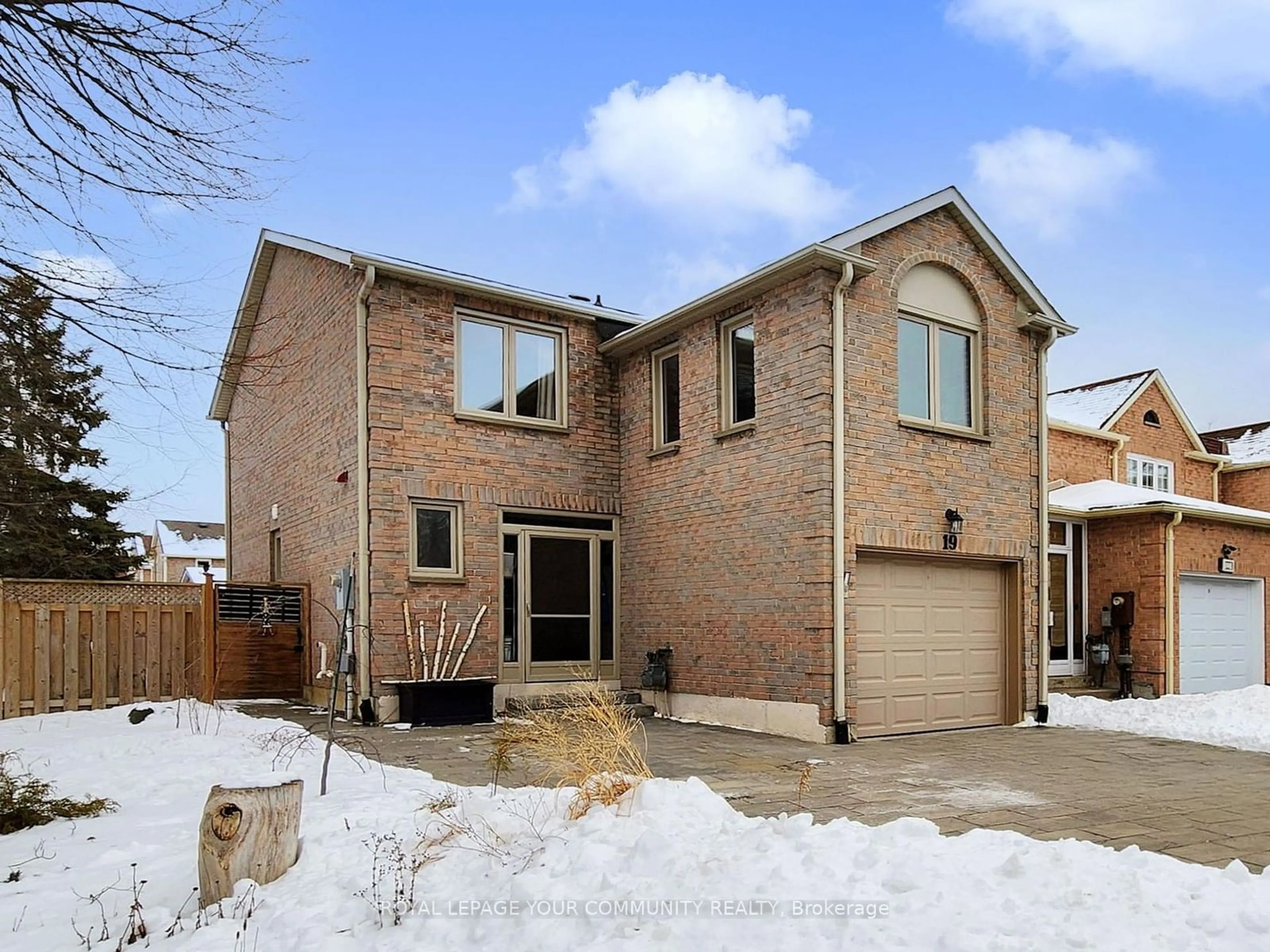 Home with brick exterior material, street for 19 Nightstar Dr, Richmond Hill Ontario L4C 8K2