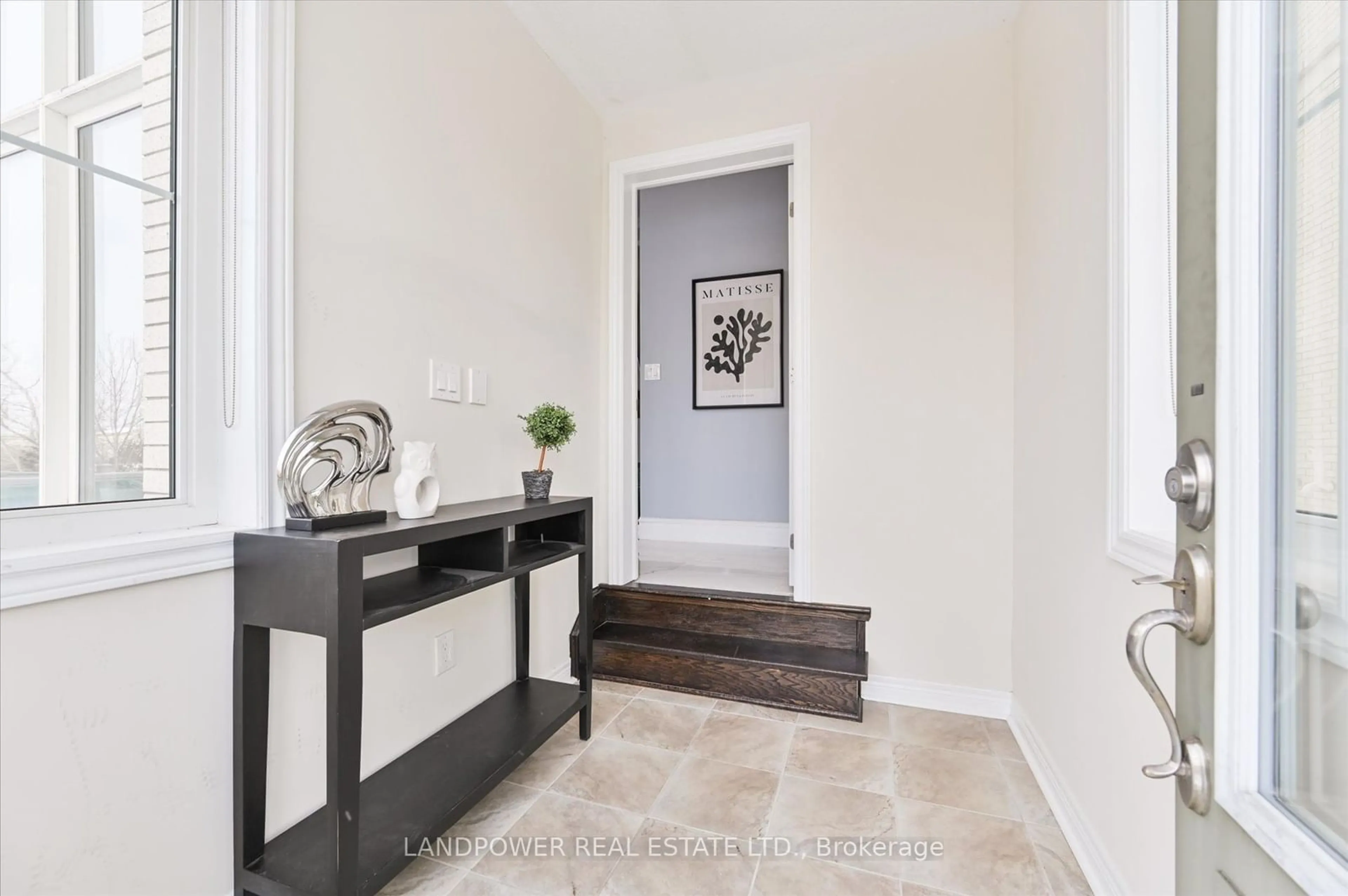 Indoor entryway for 43 Victor Herbert Way, Markham Ontario L6C 0N6