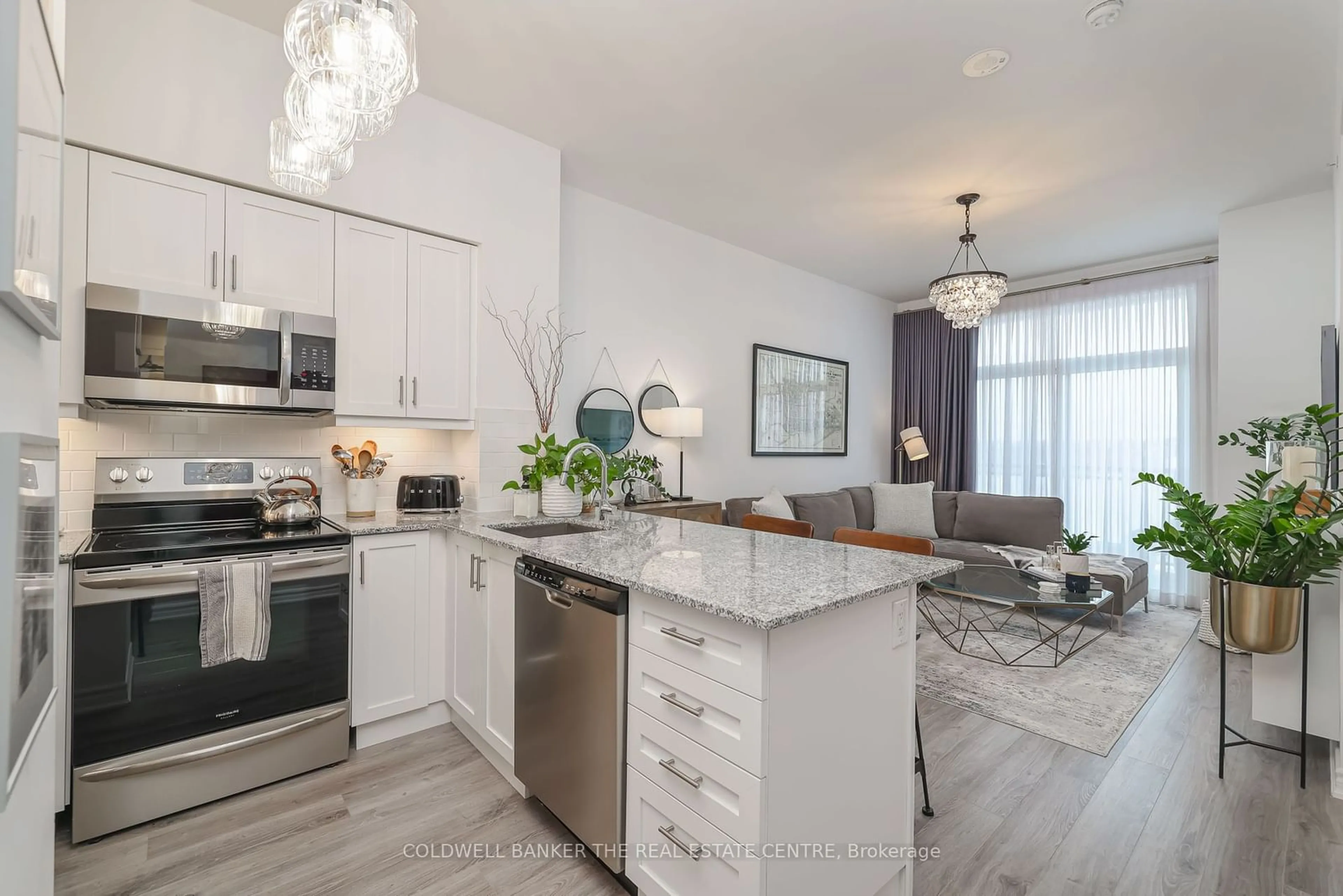 Open concept kitchen, unknown for 11611 Yonge St #723, Richmond Hill Ontario L4E 3N8