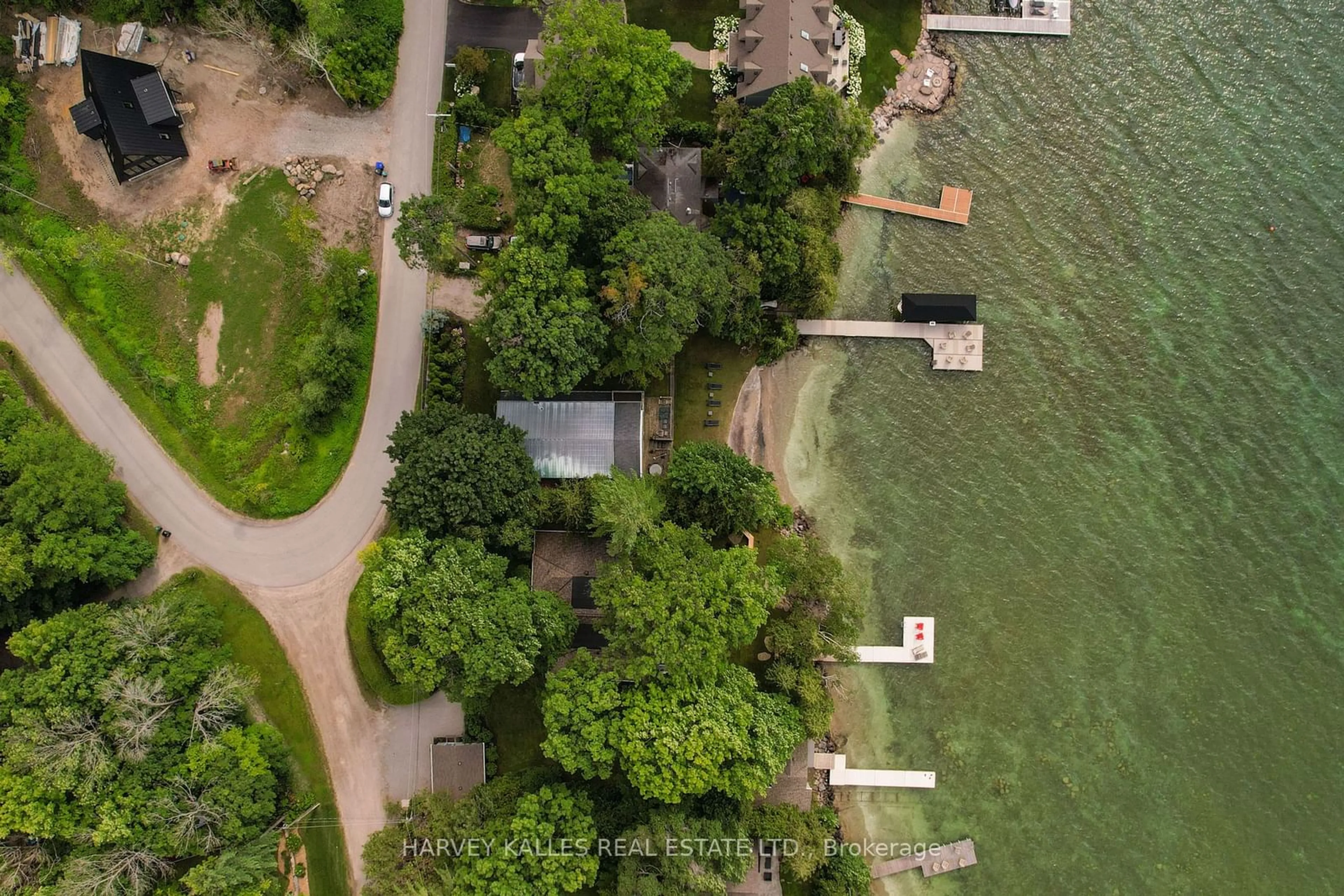 A pic from outside/outdoor area/front of a property/back of a property/a pic from drone, water/lake/river/ocean view for 22 Gooch Park Dr, Innisfil Ontario L9S 2S6