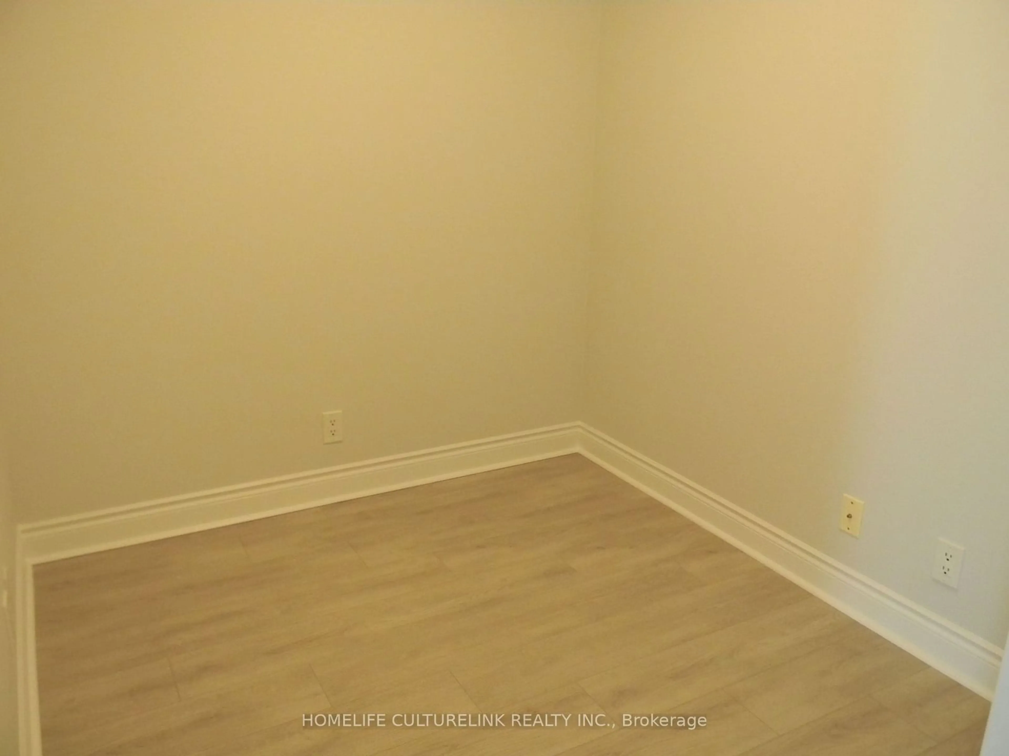 A pic of a room for 55 South Town Centre Blvd #908, Markham Ontario L6G 0B1