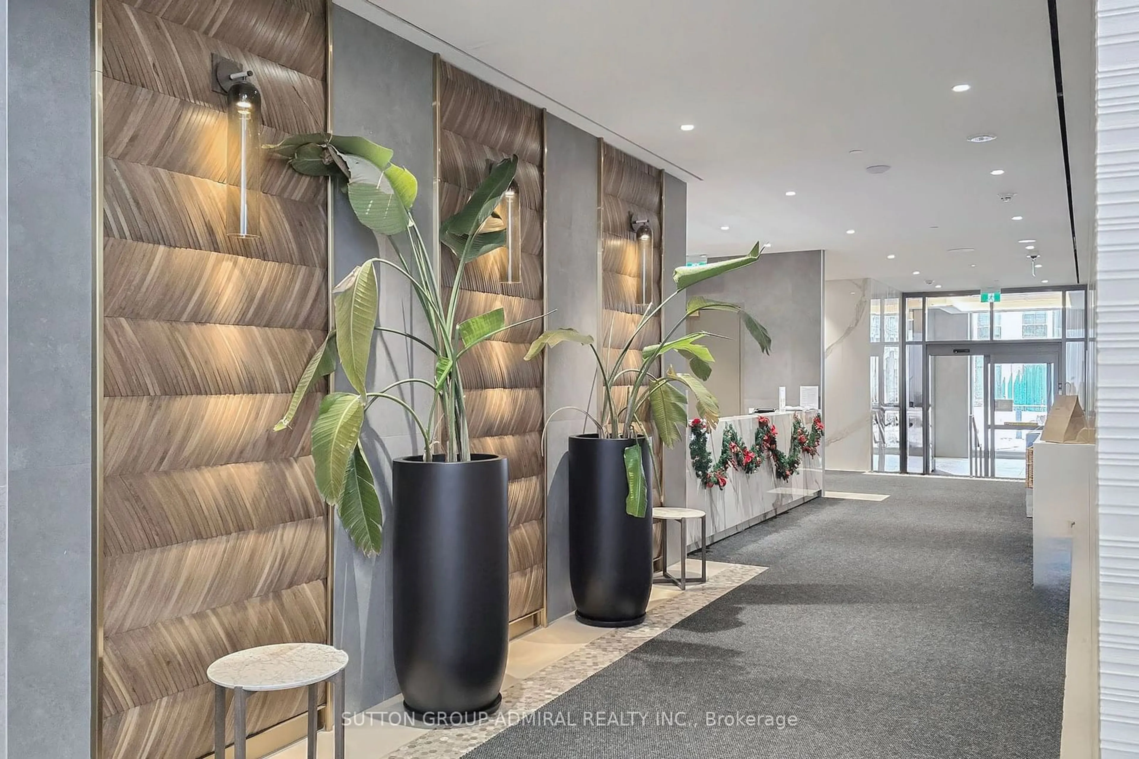 Lobby for 7890 Jane St #2702, Vaughan Ontario L4K 0K9