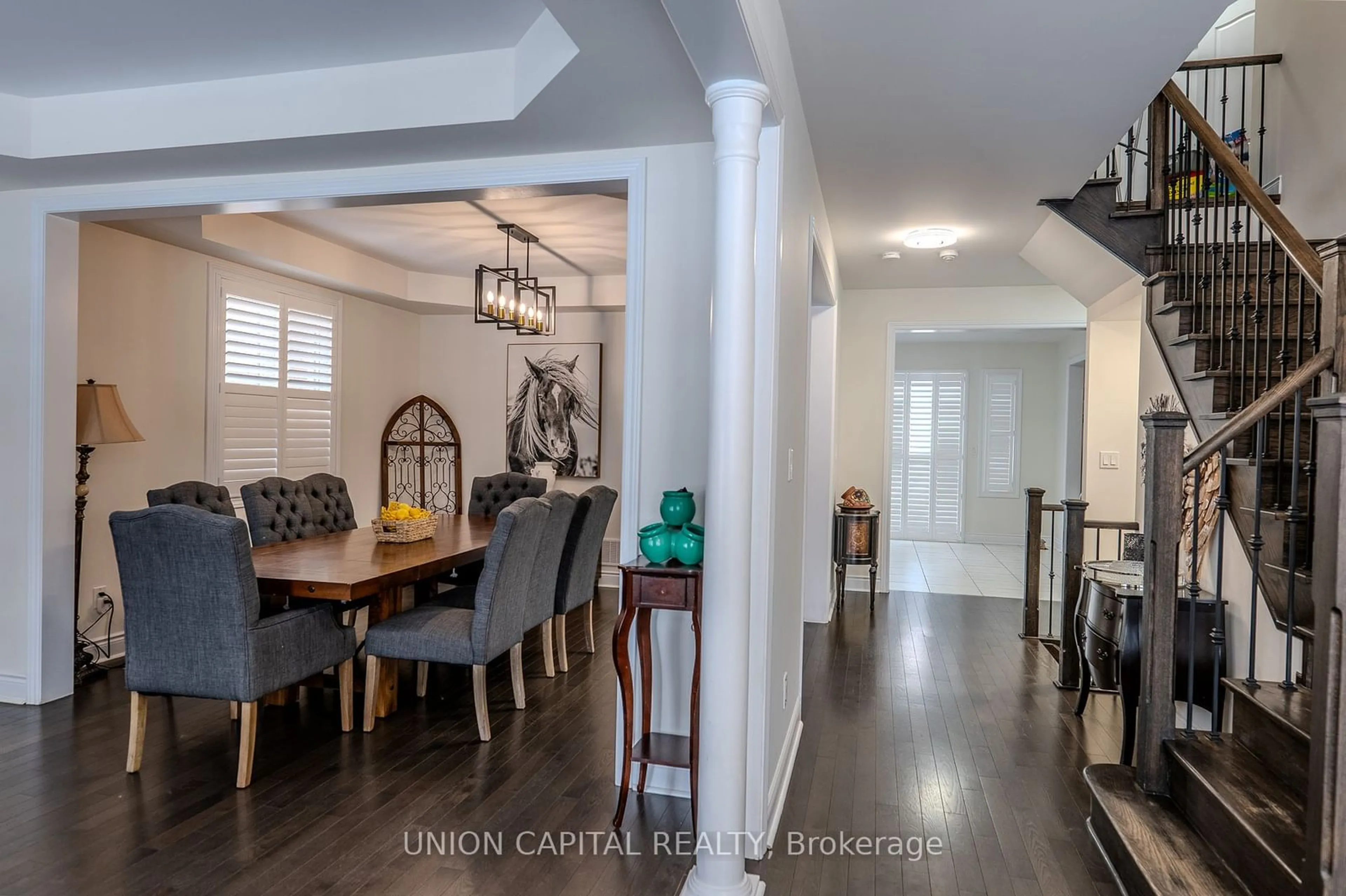 Dining room, unknown for 918 Ernest Cousins Circ, Newmarket Ontario L3X 0B7