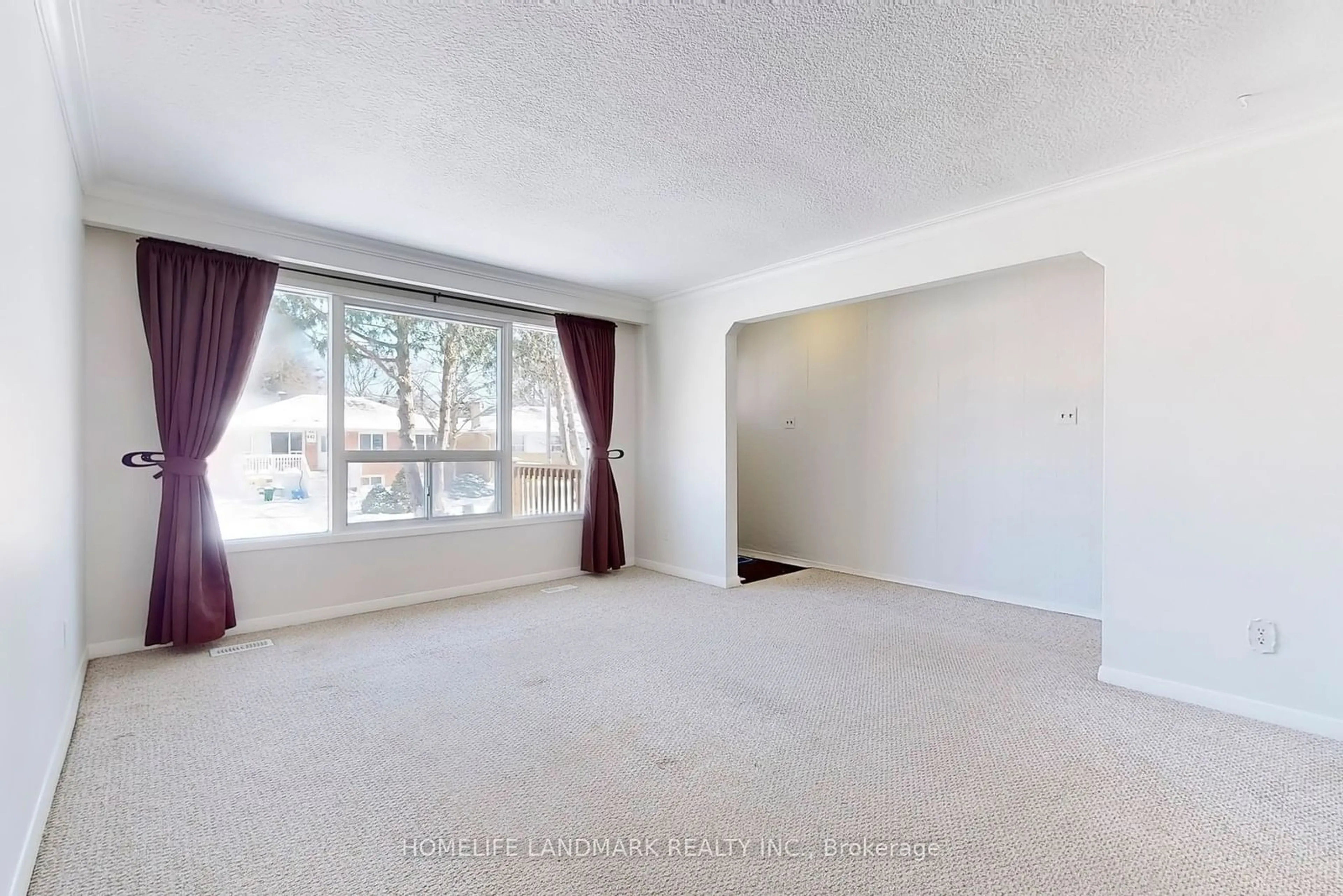 A pic of a room for 424 Bonita Cres, Richmond Hill Ontario L4C 3N1