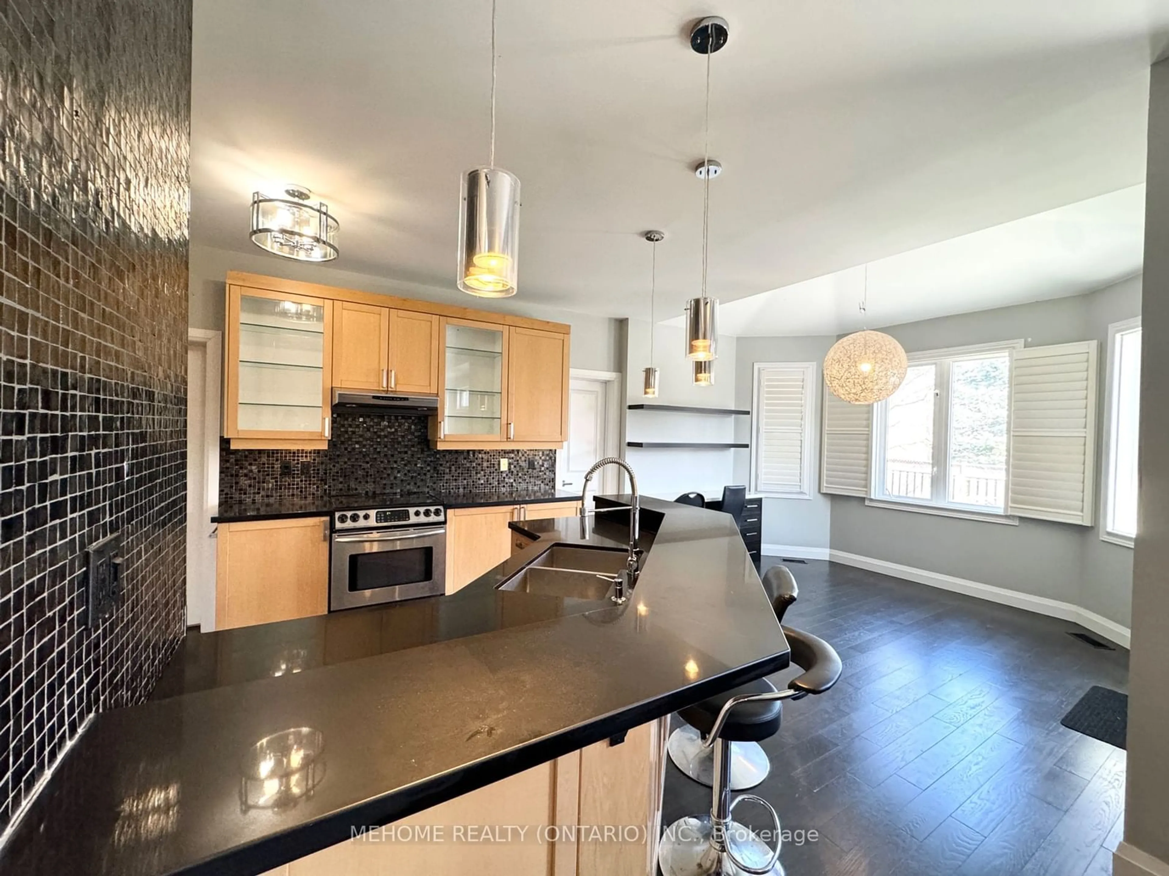 Open concept kitchen, unknown for 9 Ridgecrest Rd, Markham Ontario L6C 2V2