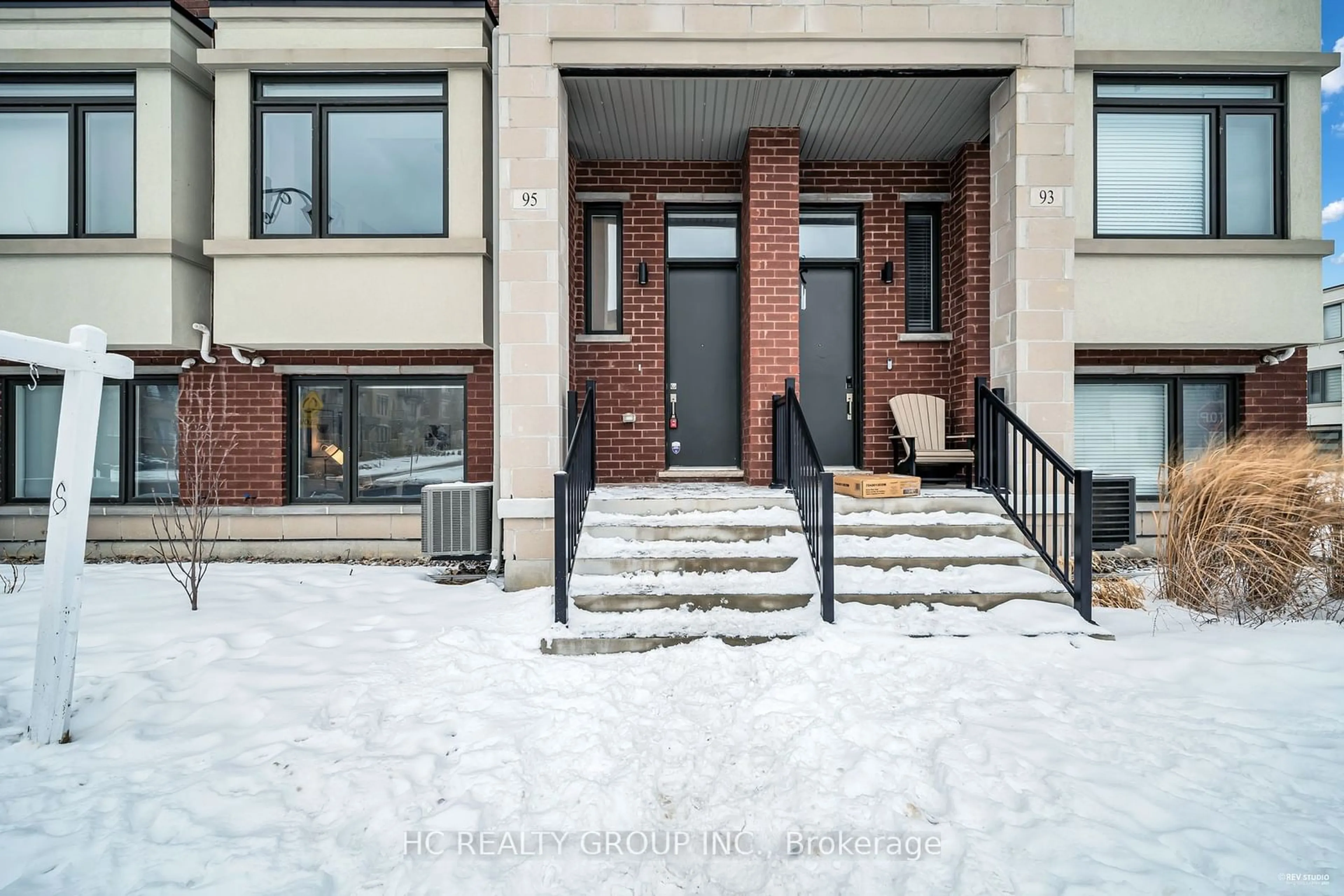 Unknown for 95 Crimson Forest Dr, Vaughan Ontario L6A 5C6