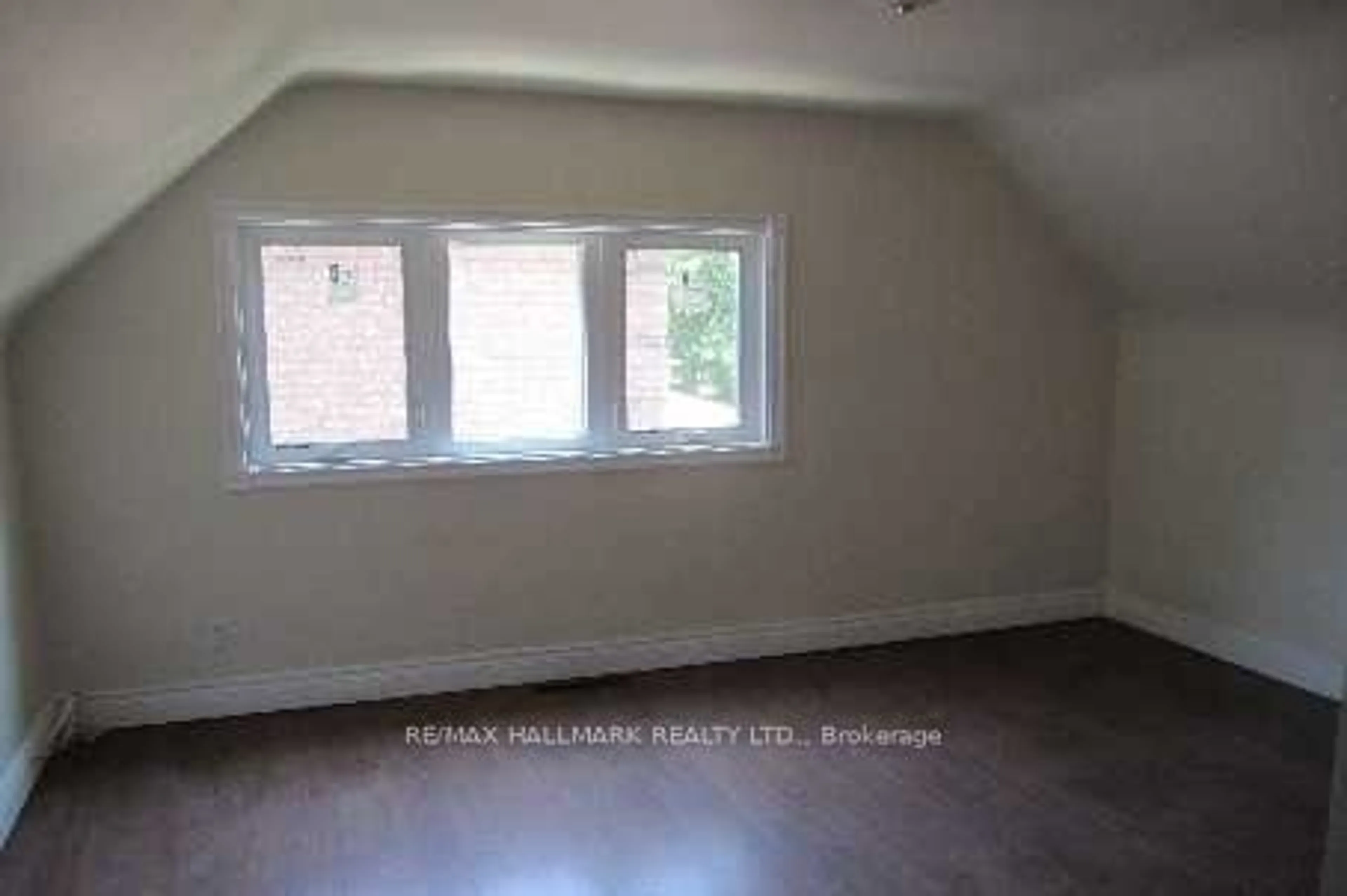 A pic of a room for 18 Woodward Ave, Markham Ontario L3T 1E4