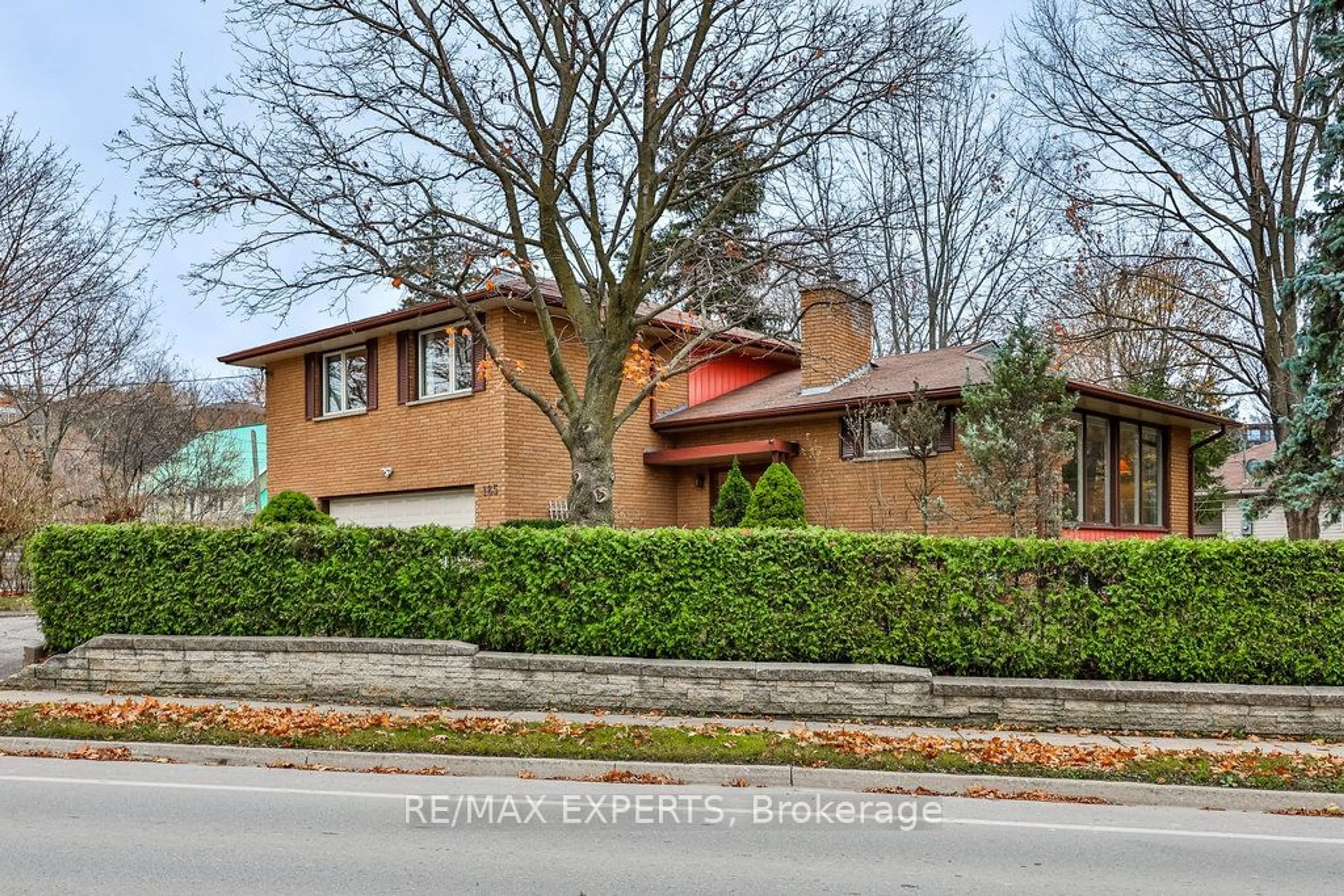 Home with brick exterior material, street for 185 Willis Rd, Vaughan Ontario L4L 2S4