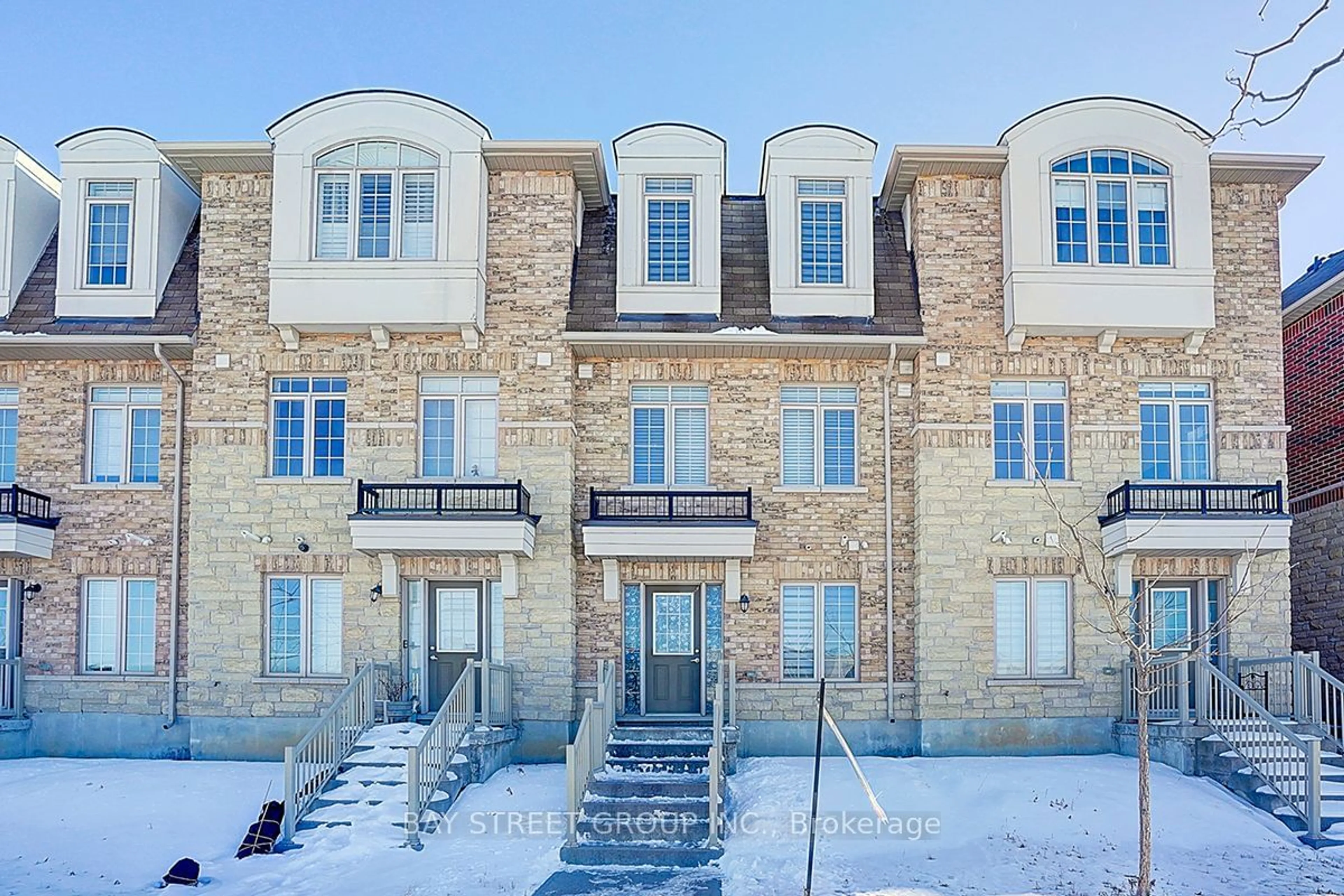 Unknown for 10981 Woodbine Ave, Markham Ontario L6C 0X4