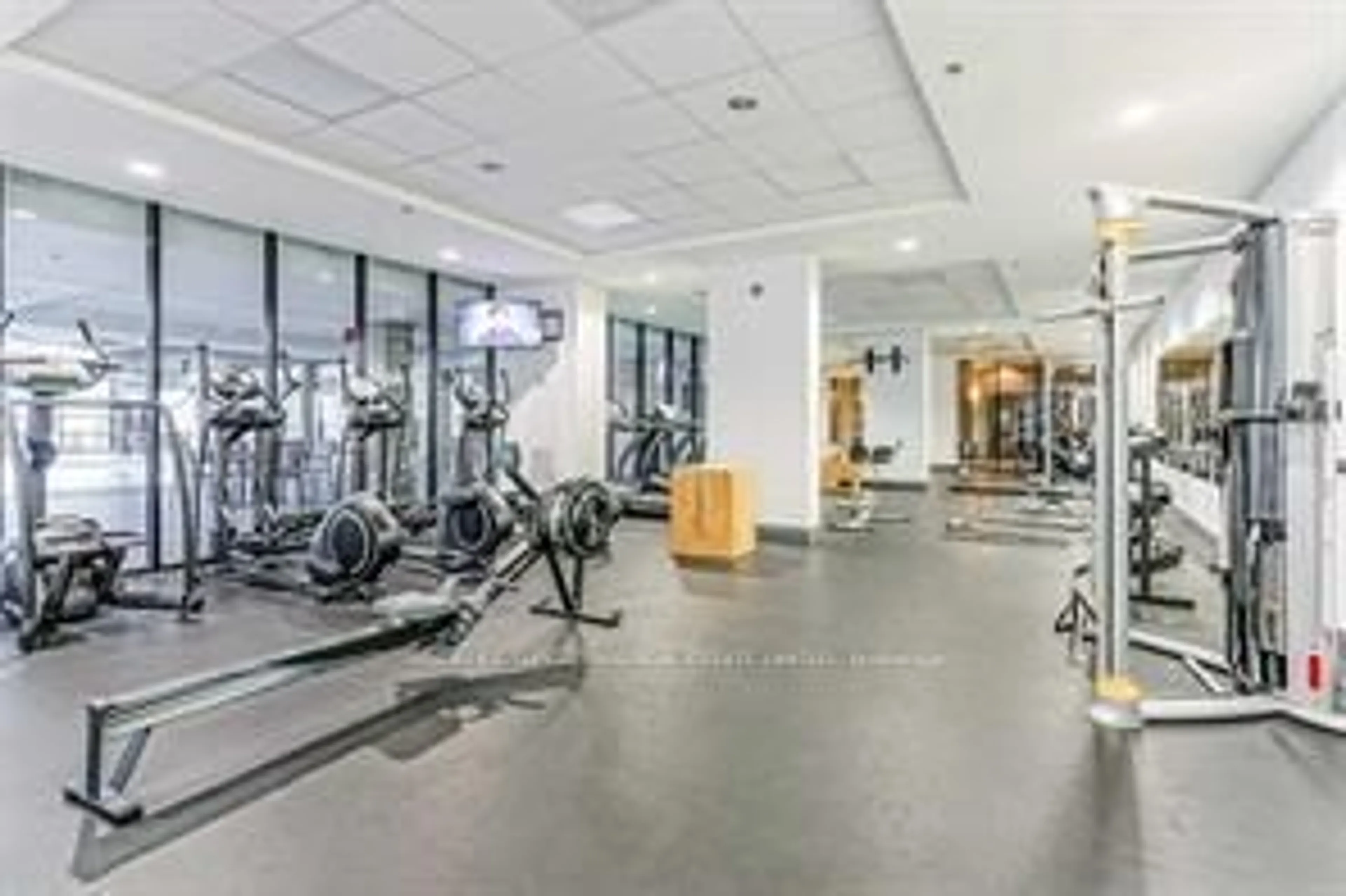 Gym or fitness room for 2900 Highway 7 Rd #2004, Vaughan Ontario L4K 0G3